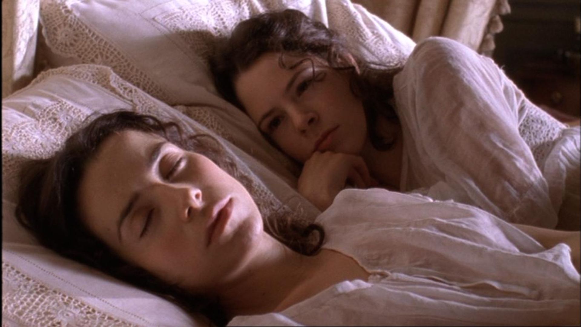 Fingersmith background