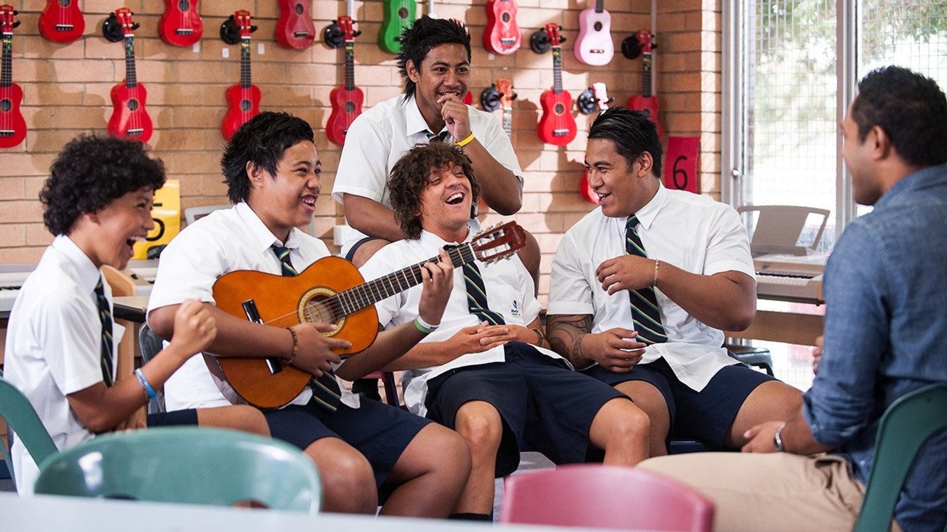 Jonah from Tonga background