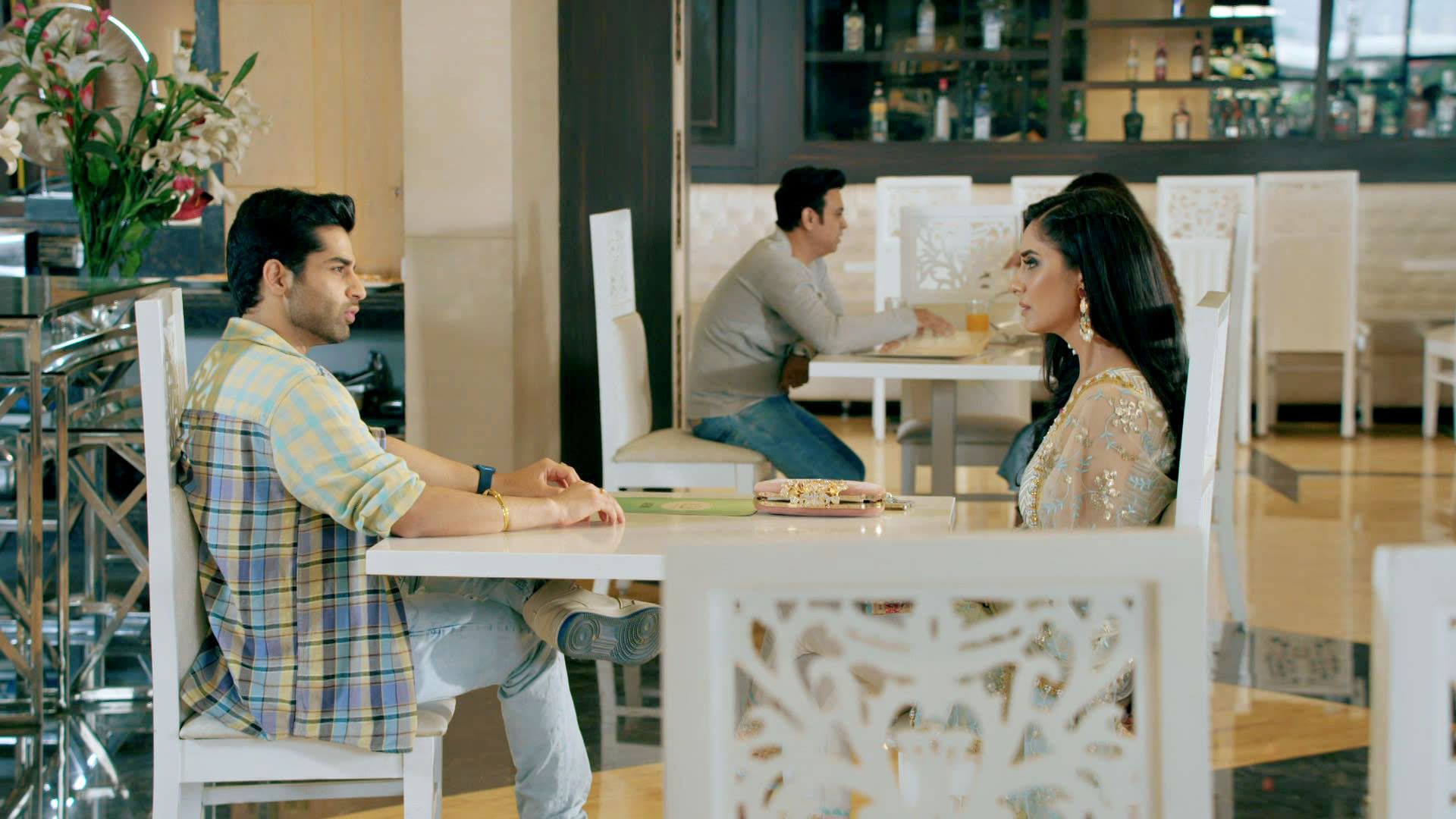 Teri Meri Doriyaann background