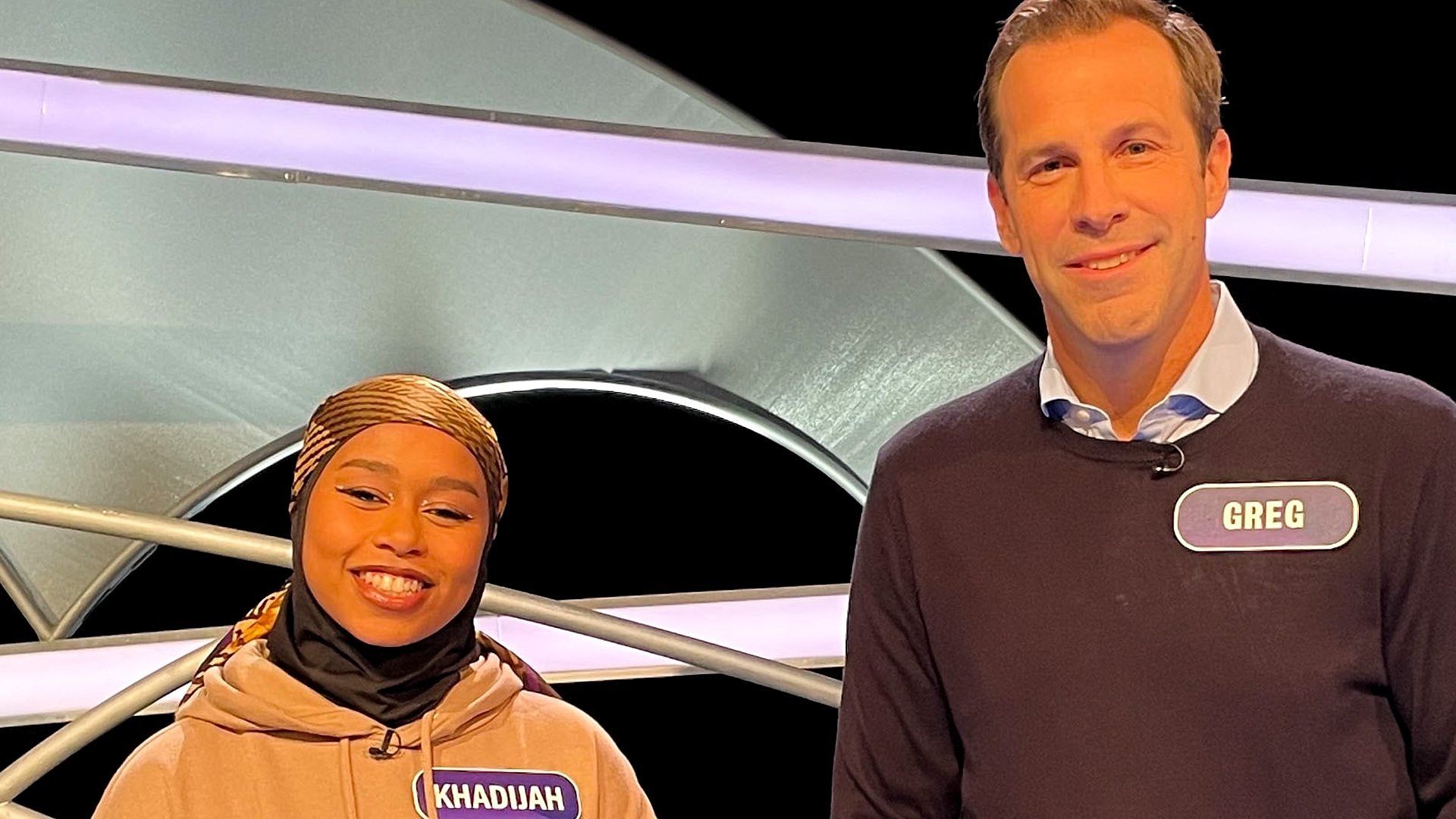 Pointless Celebrities background