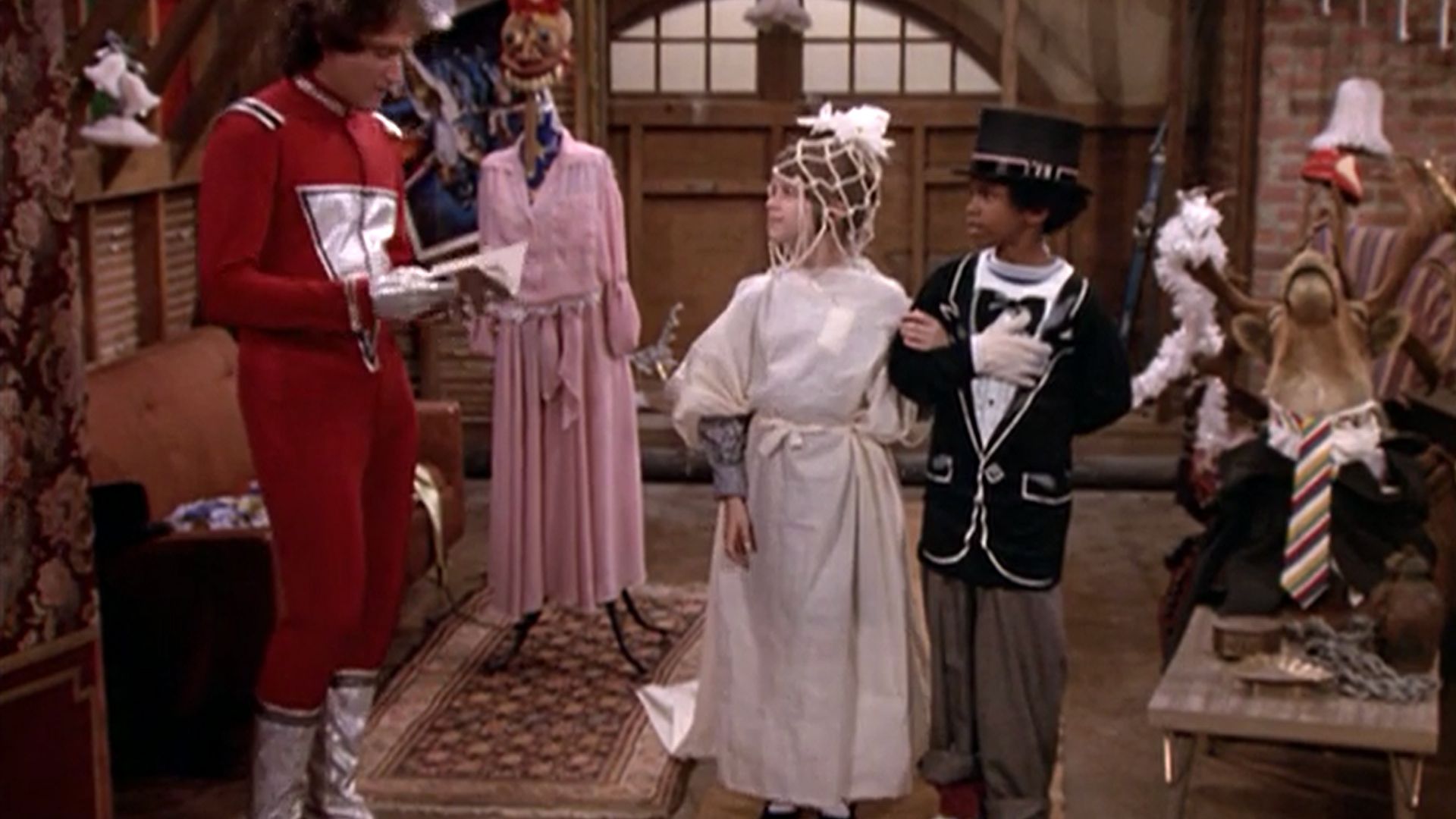 Mork & Mindy background