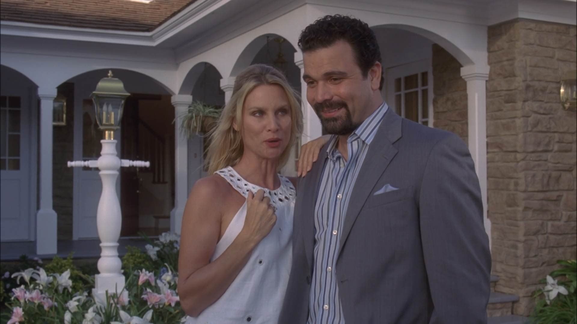 Desperate Housewives background