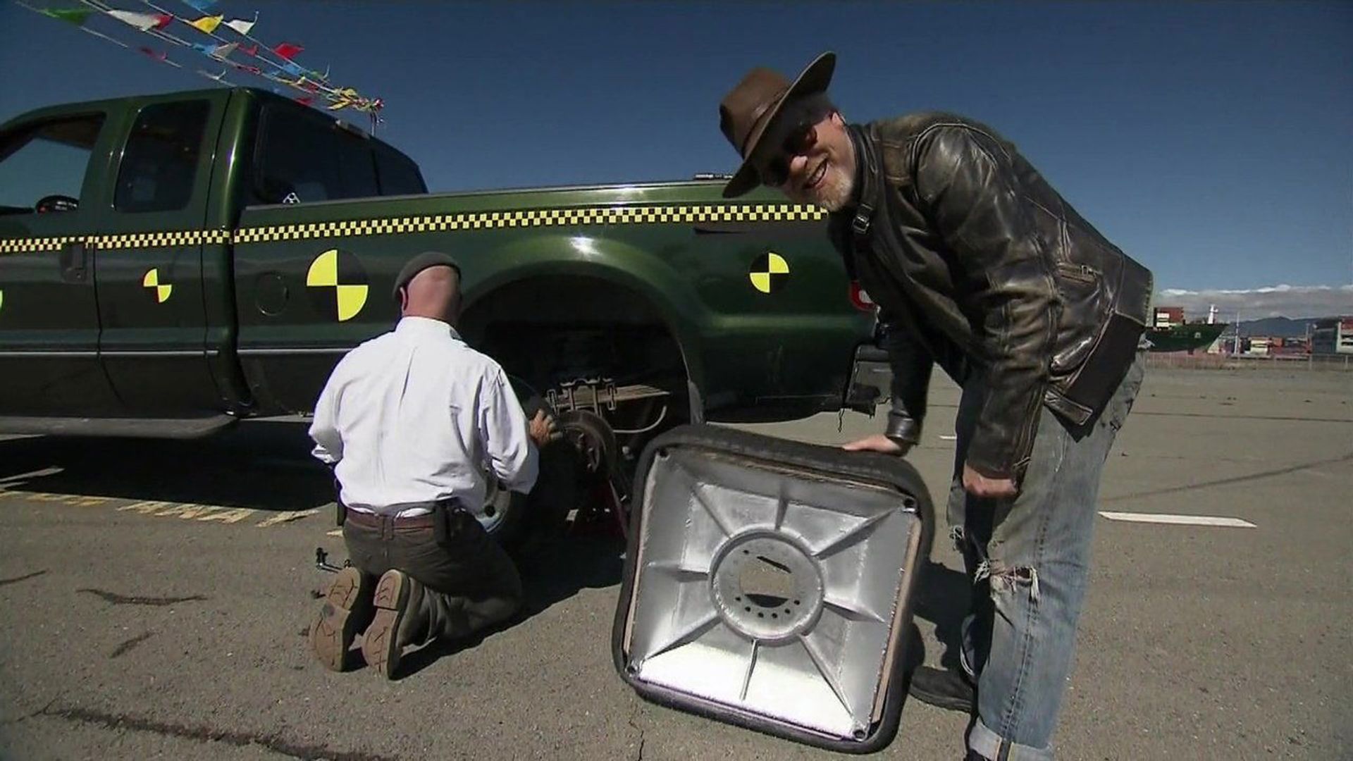 MythBusters background