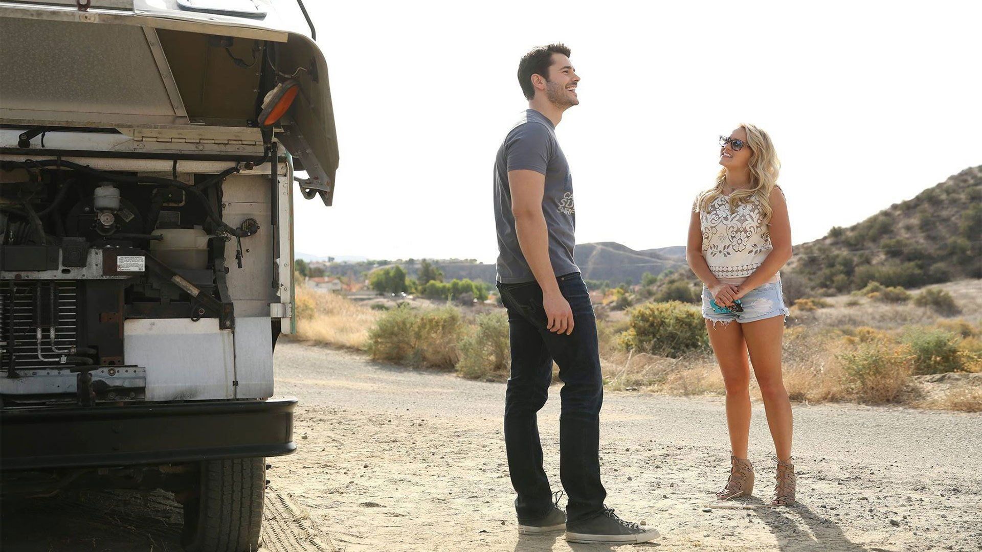 Young & Hungry background