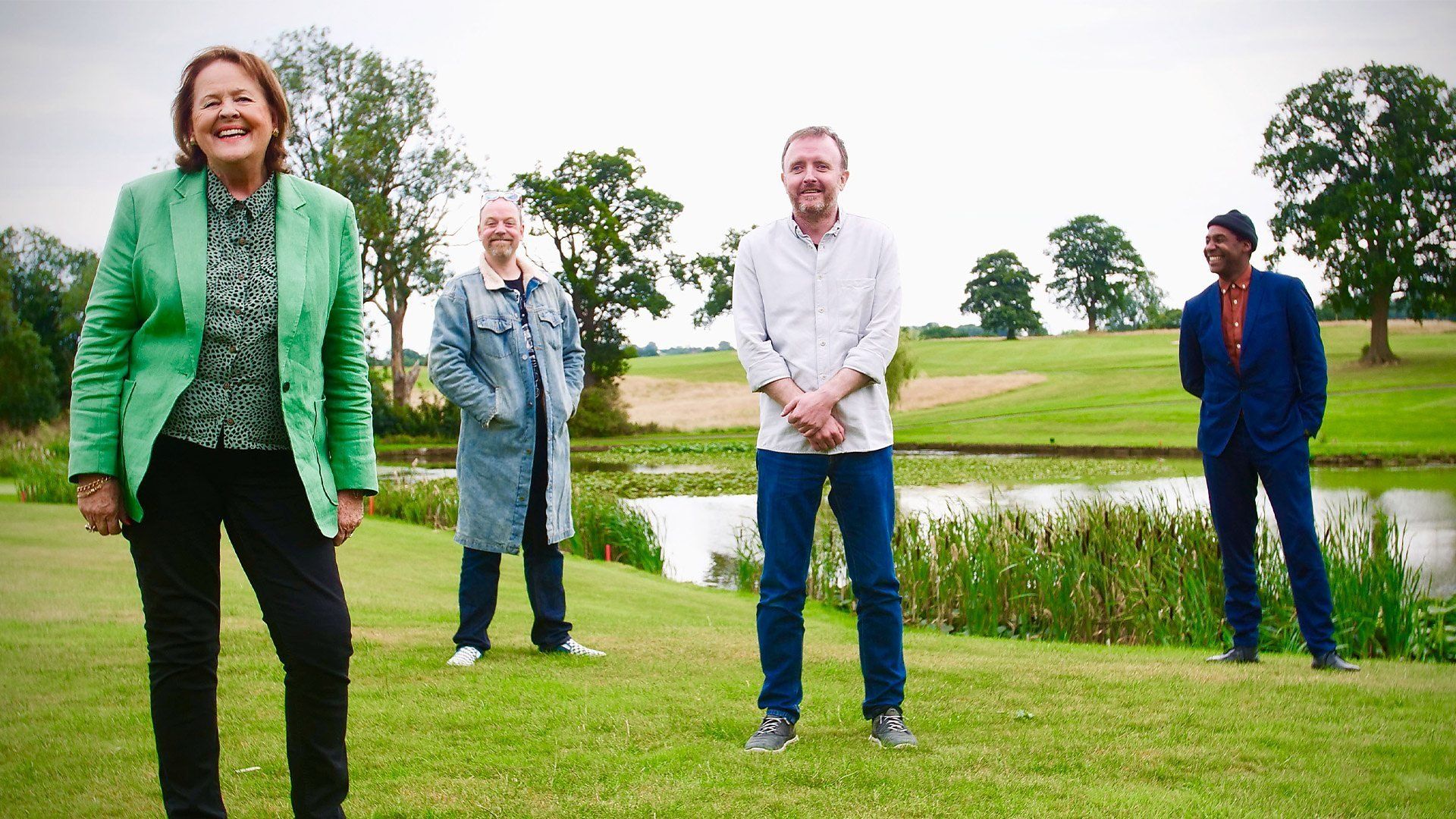 Celebrity Antiques Road Trip background