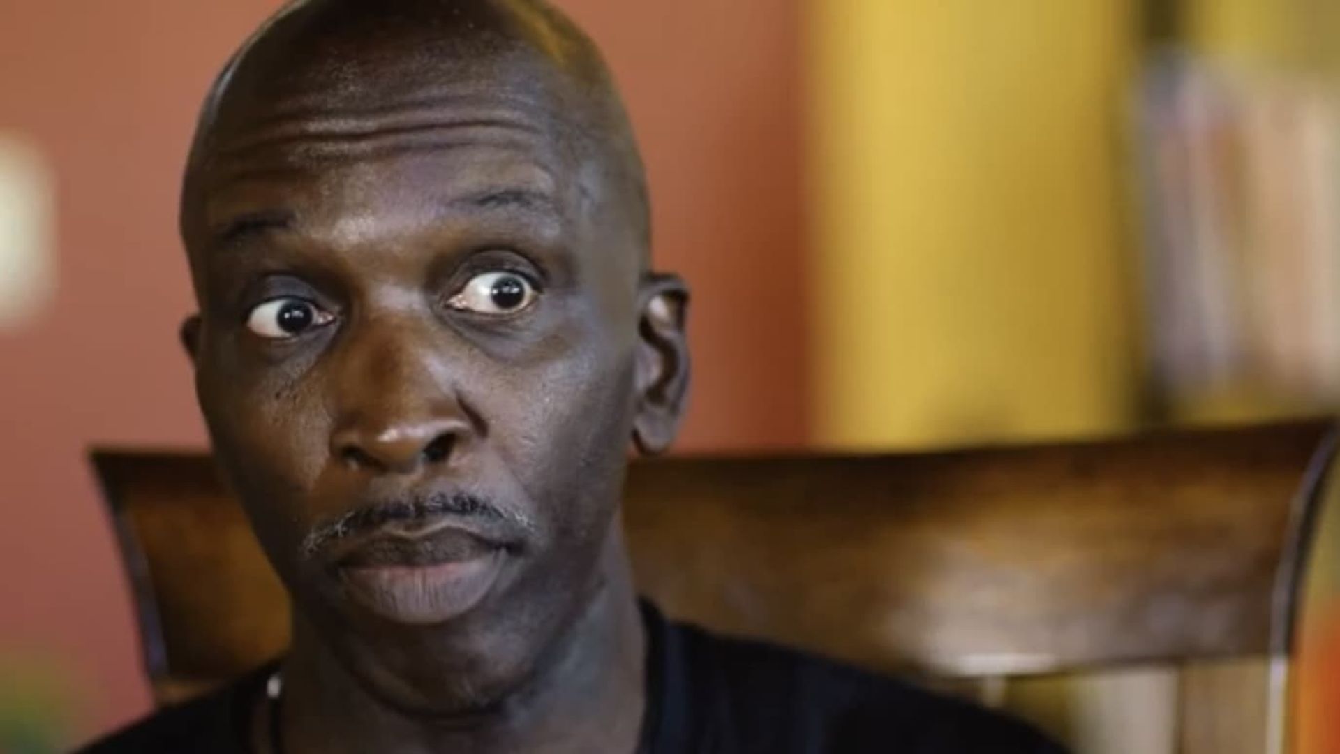 35 Serial Killers the World Wants To Forget background
