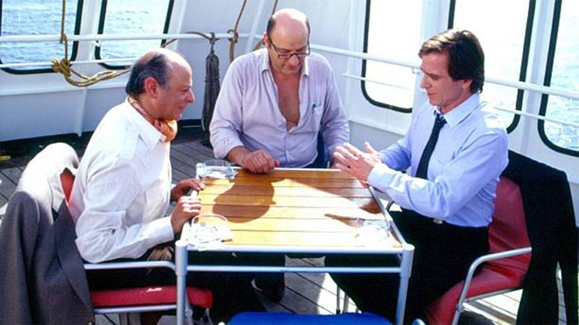 Das Traumschiff background