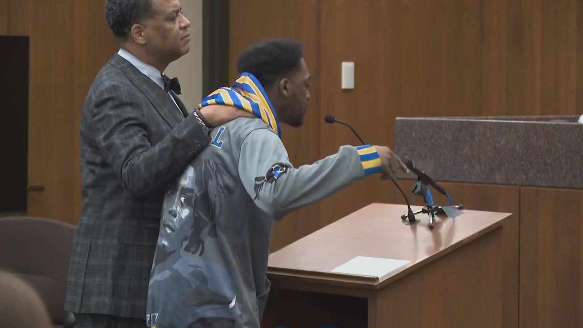 Court Cam background