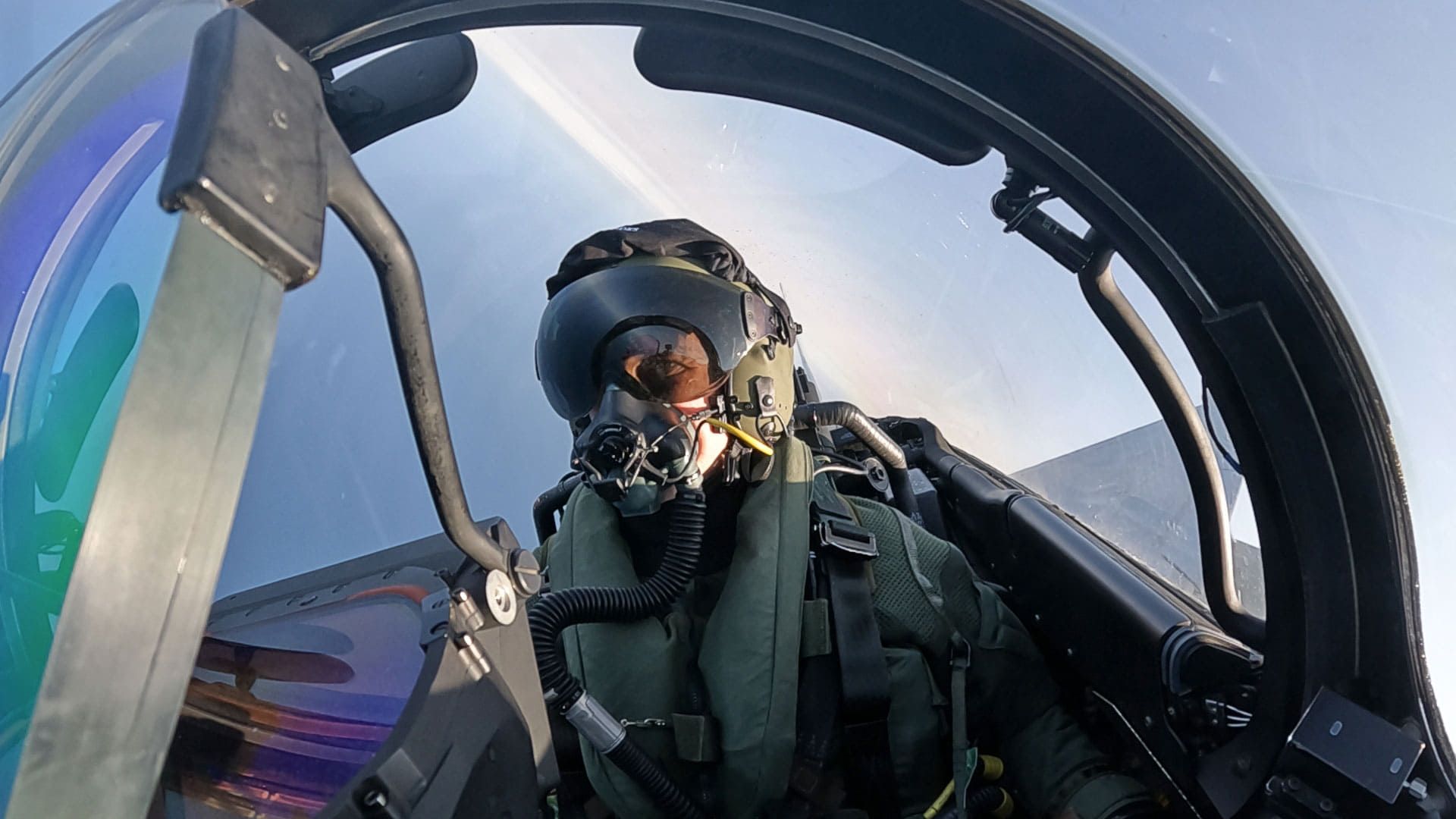 Top Guns: Inside the RAF background