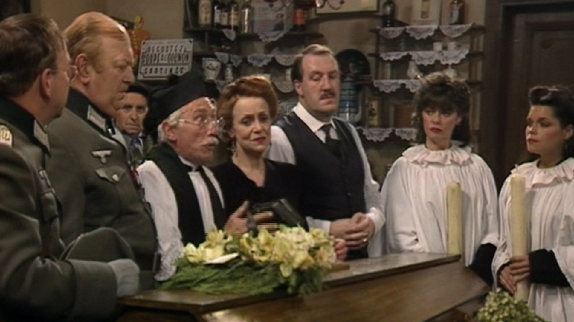 'Allo 'Allo! background