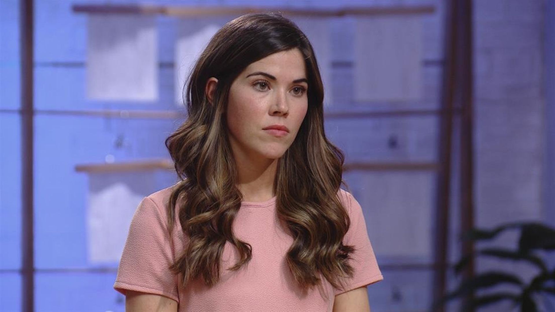 Project Runway: Fashion Startup background