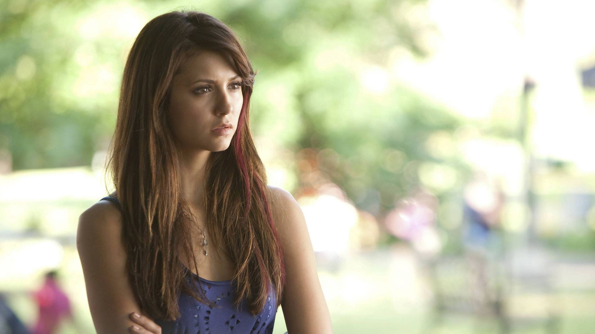 The Vampire Diaries background