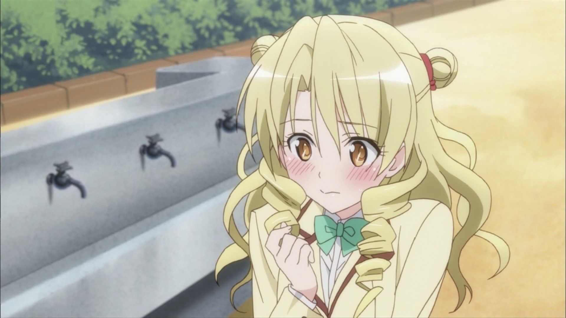To LOVE-Ru background