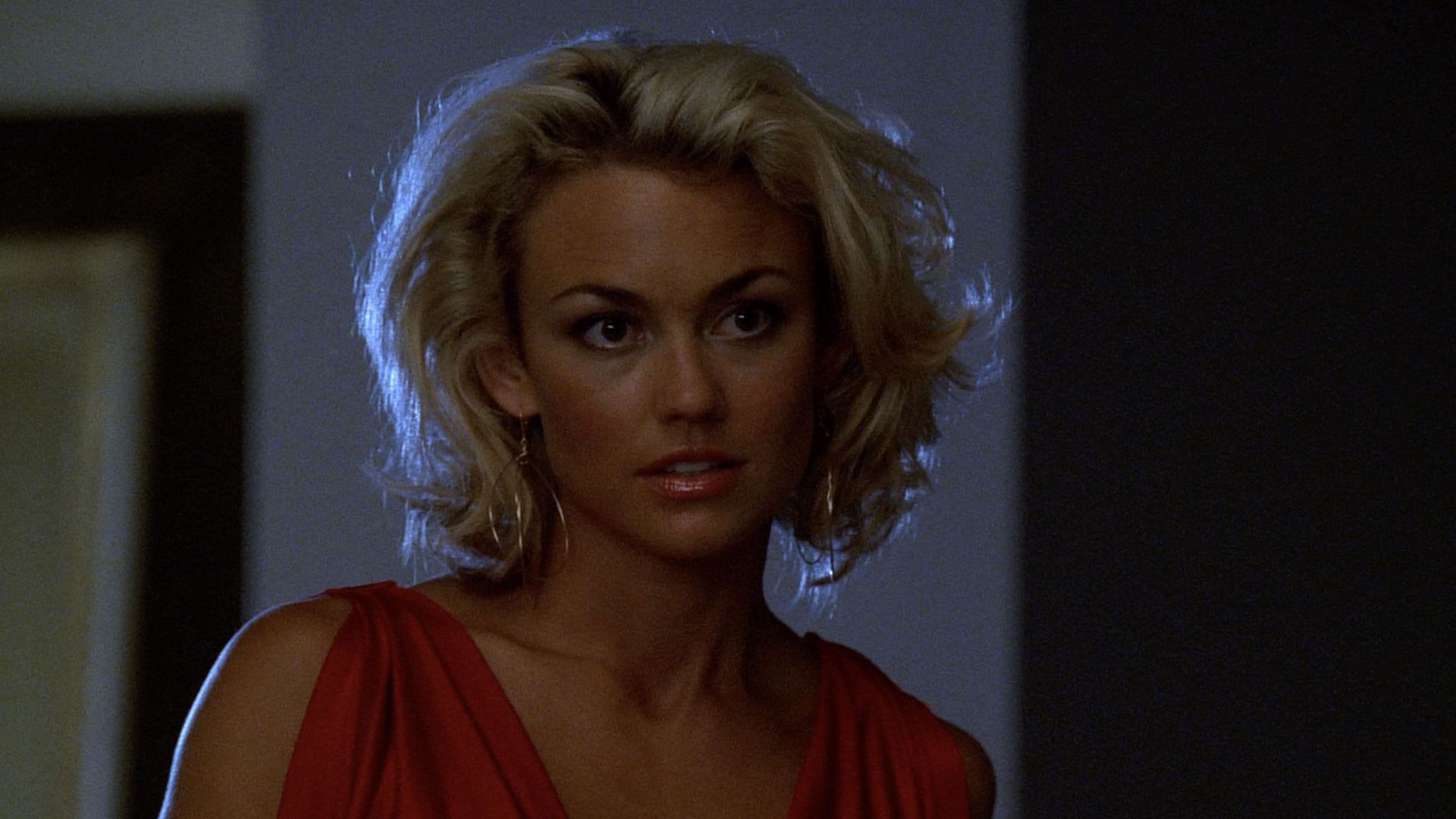 Nip/Tuck background