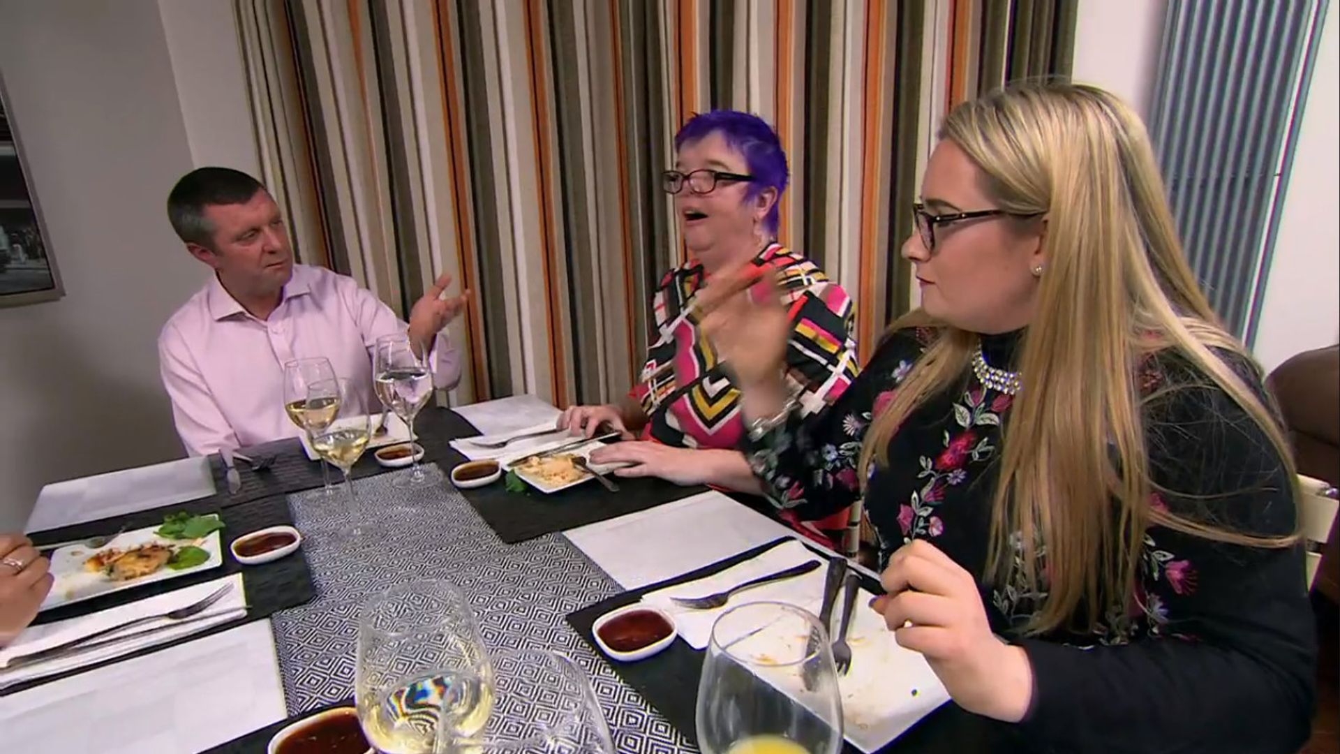 Couples Come Dine with Me background