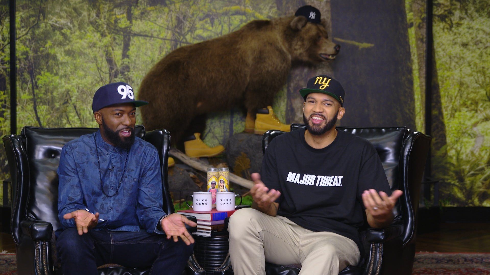 Desus & Mero background