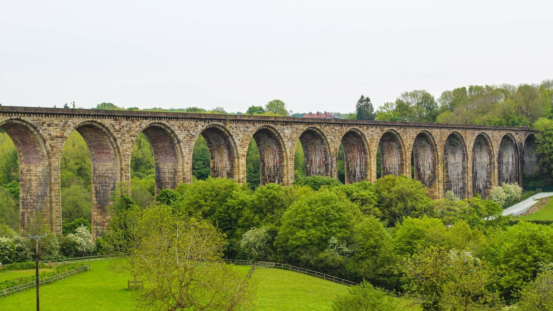 The World's Most Scenic Railway Journeys background