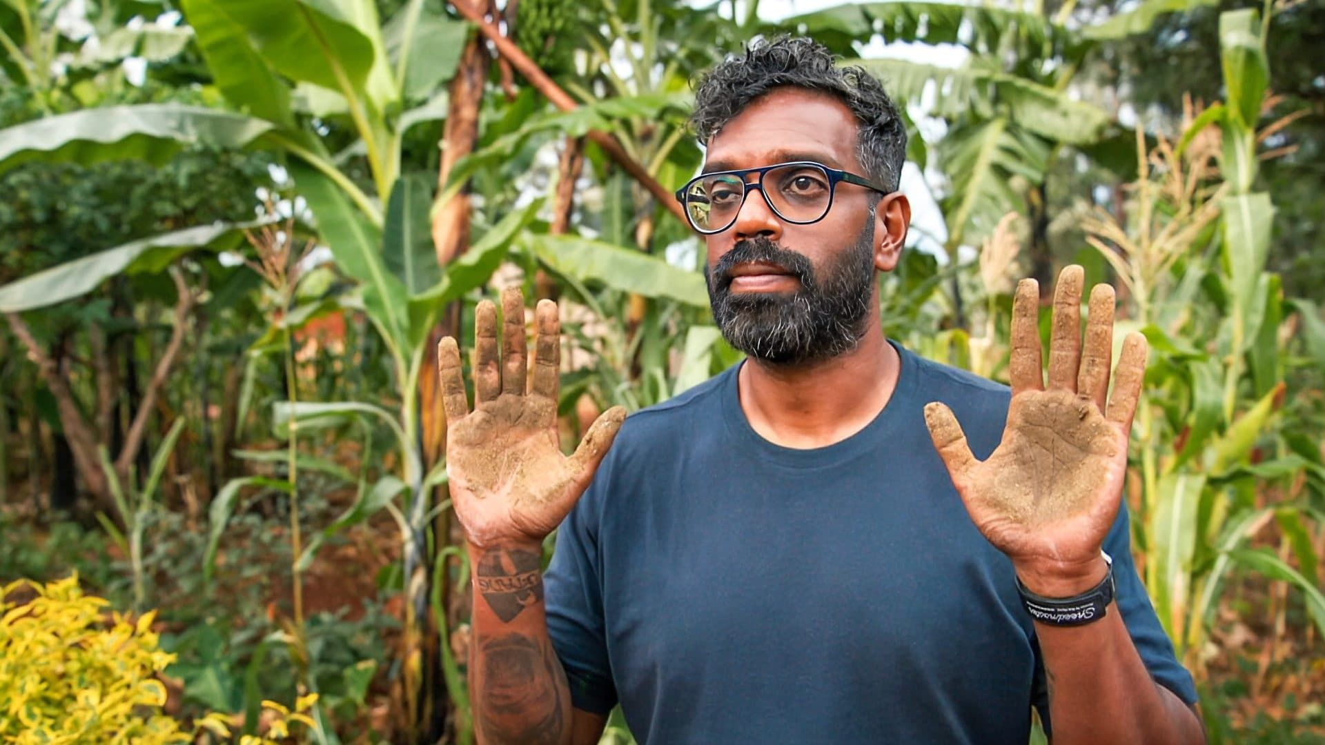 The Misadventures of Romesh Ranganathan background