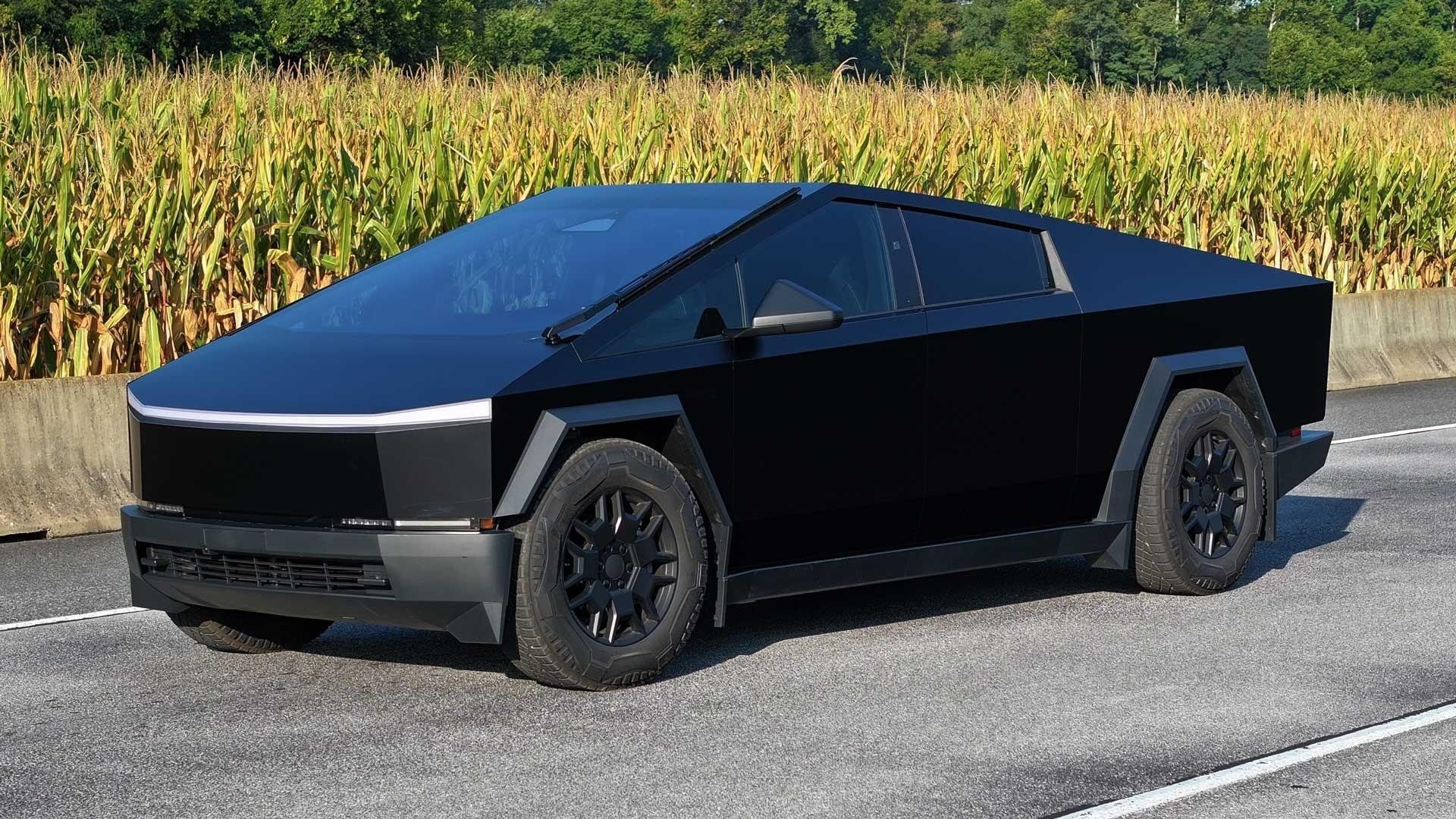 MotorWeek background