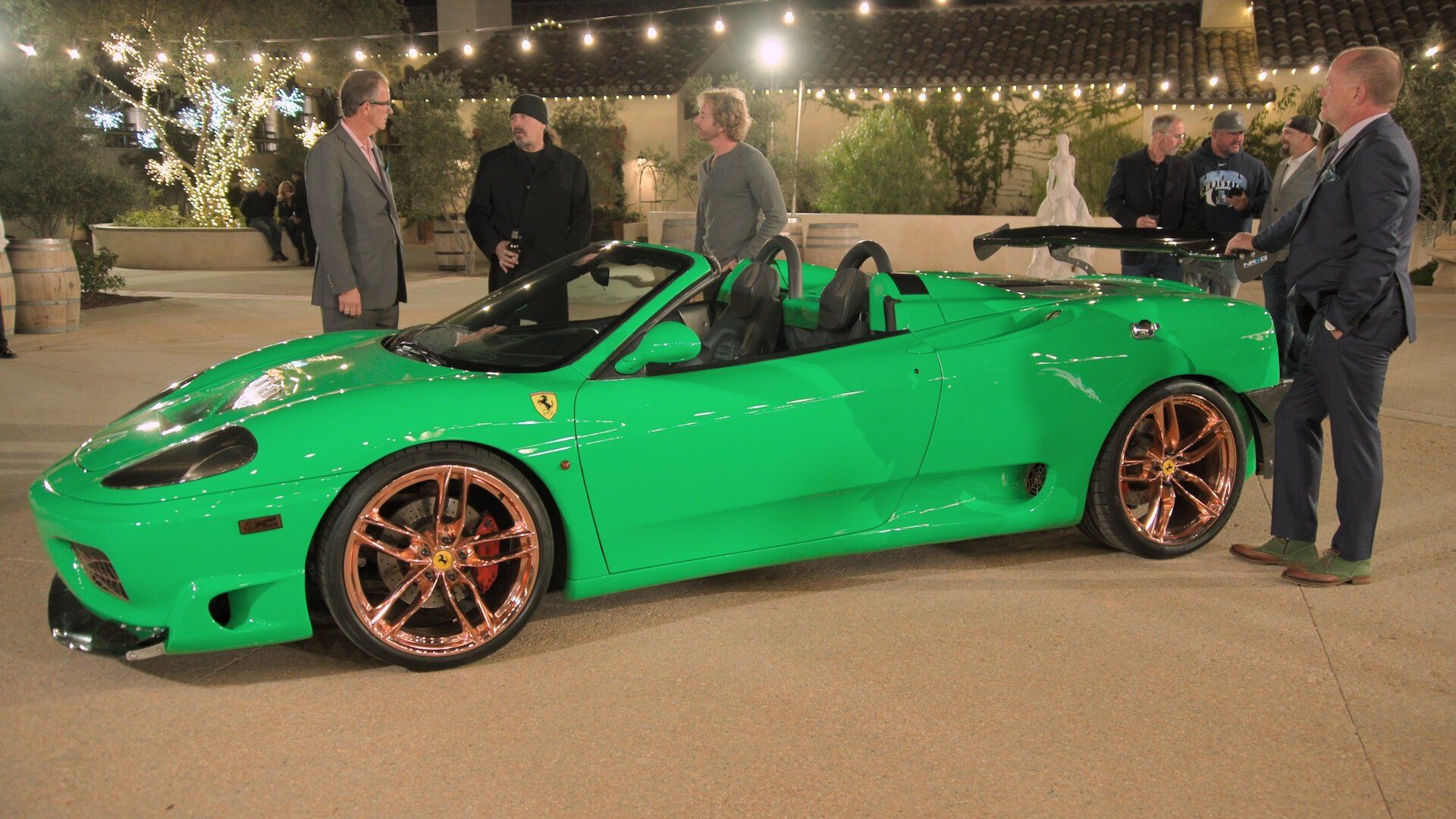 Car Masters: Rust to Riches background