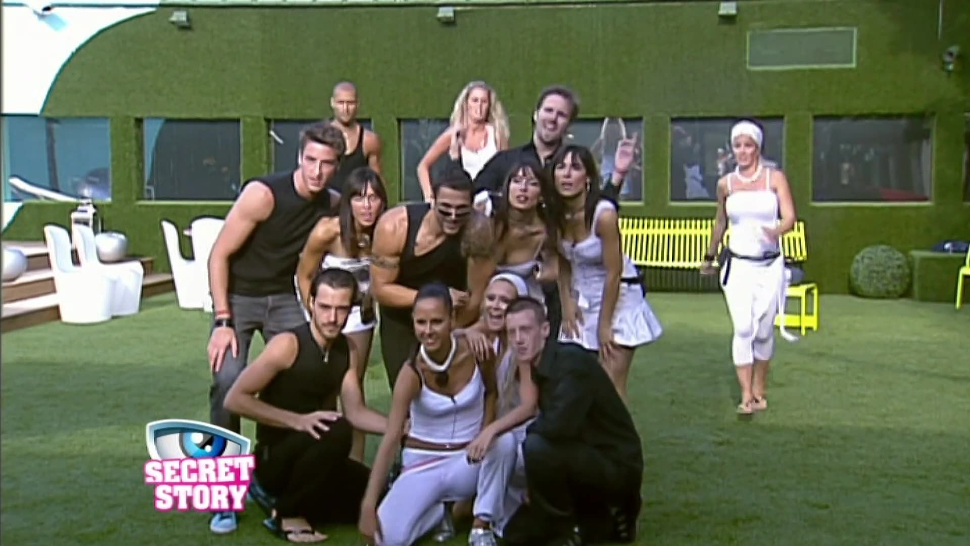 Secret Story background