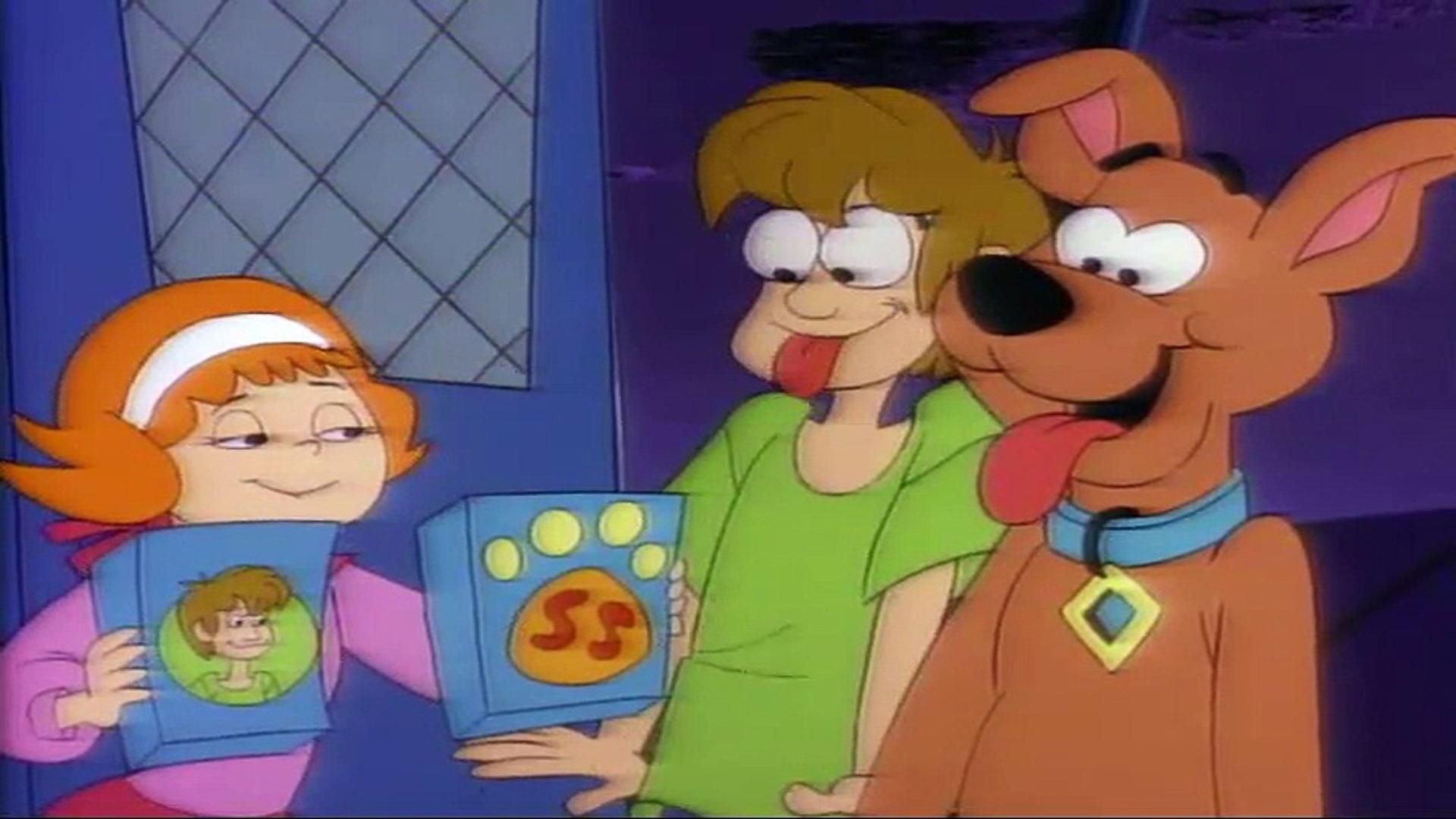 A Pup Named Scooby-Doo background