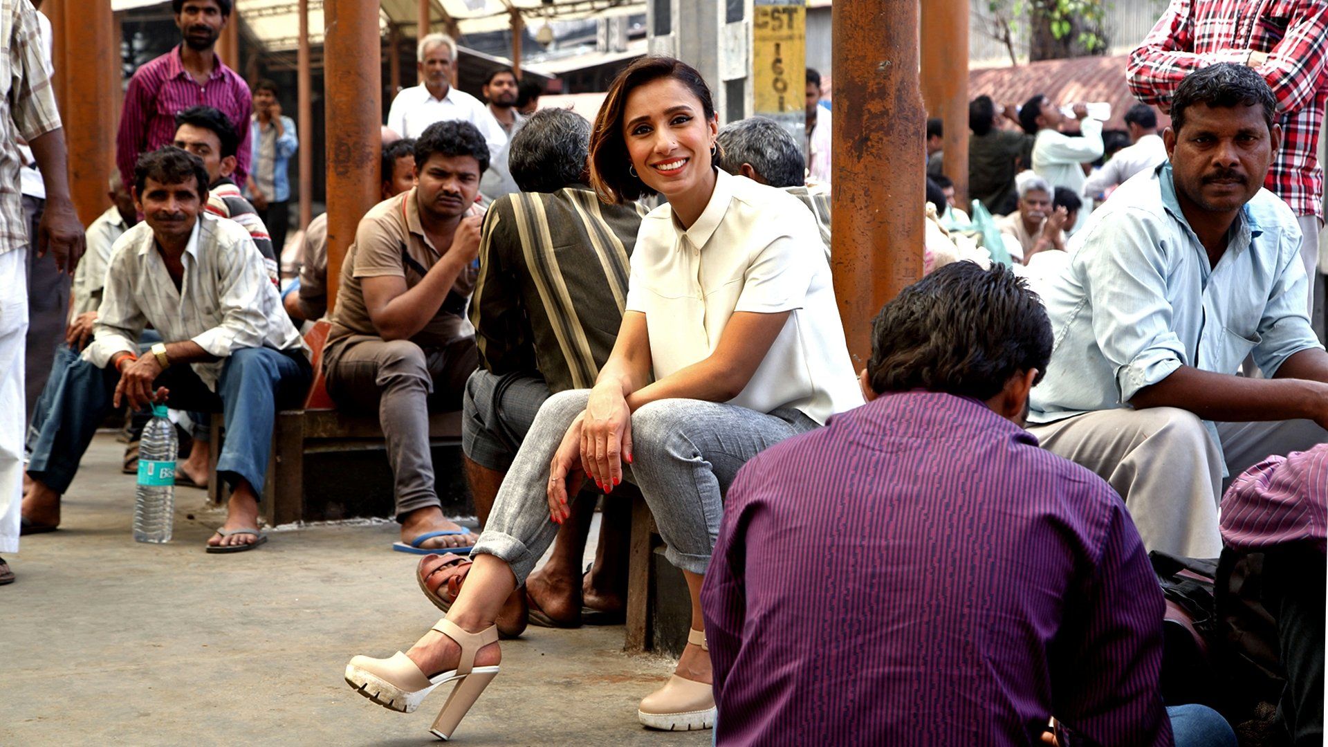 World's Busiest Railway 2015 background