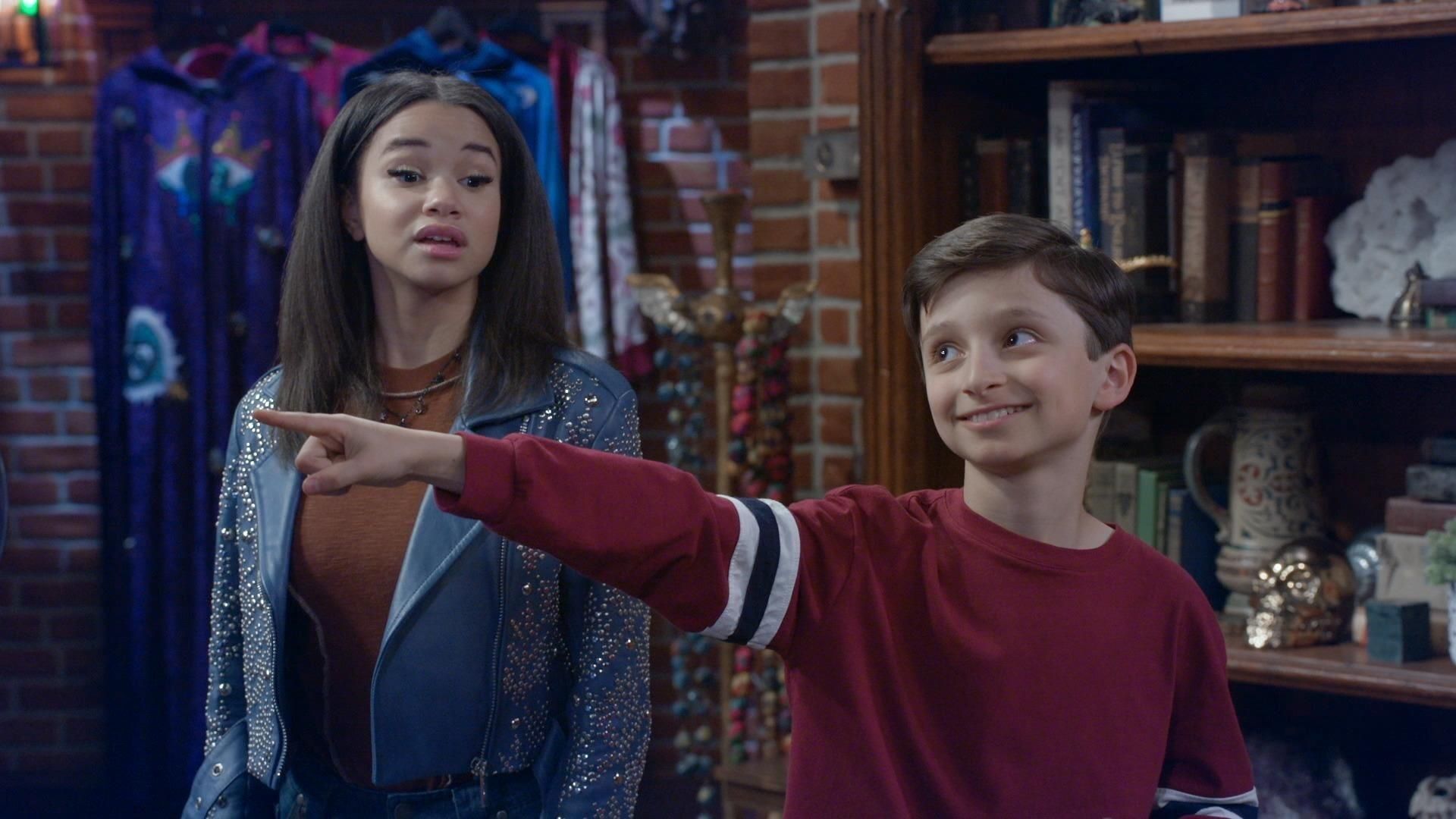 Wizards Beyond Waverly Place background