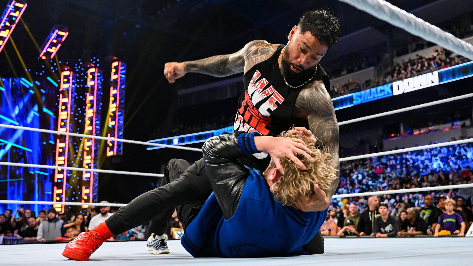 World Wrestling Federation Smackdown! background