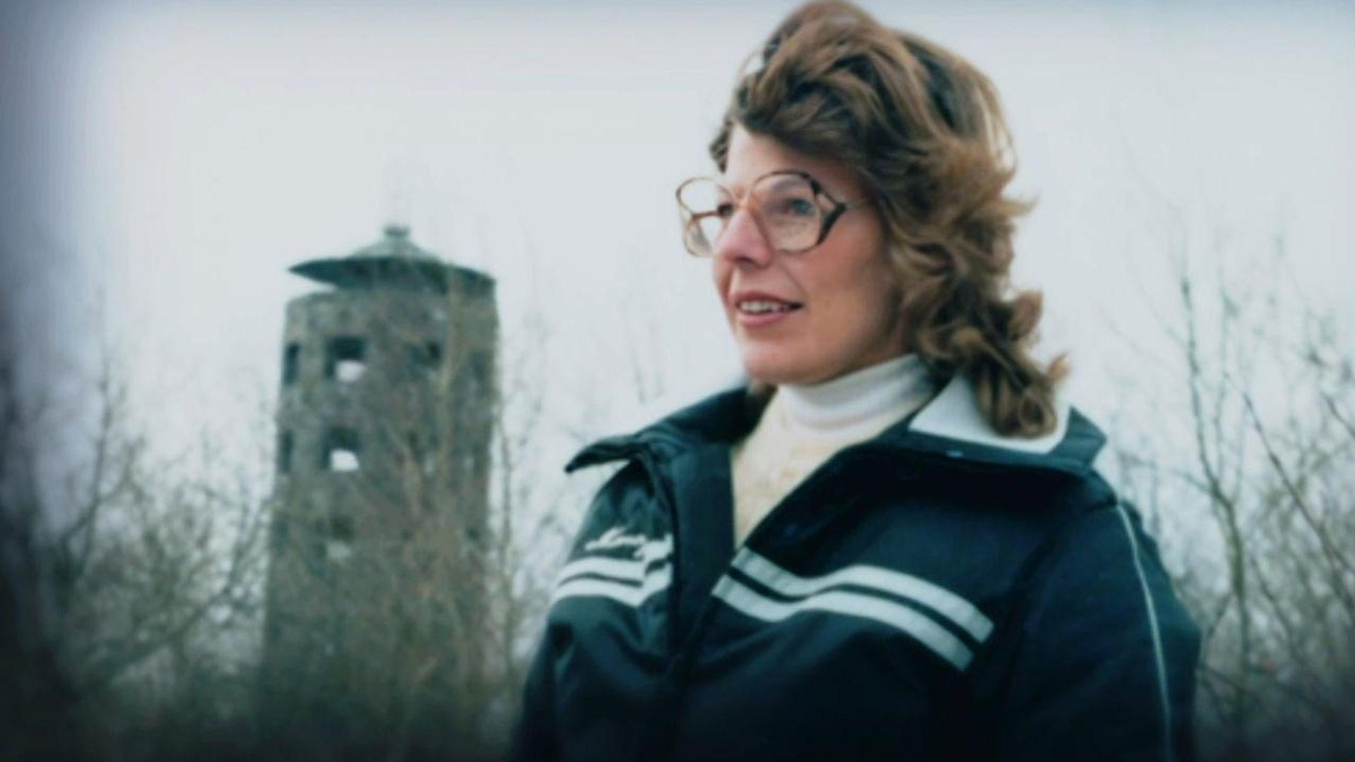 On the Case with Paula Zahn background