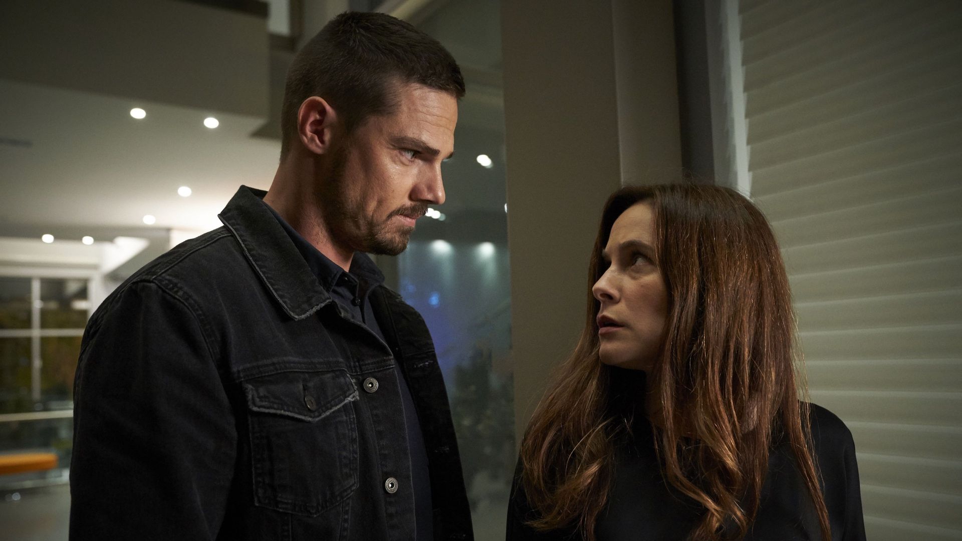 Mary Kills People background