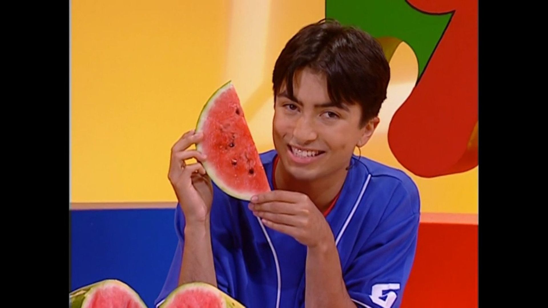 Hi-5 background
