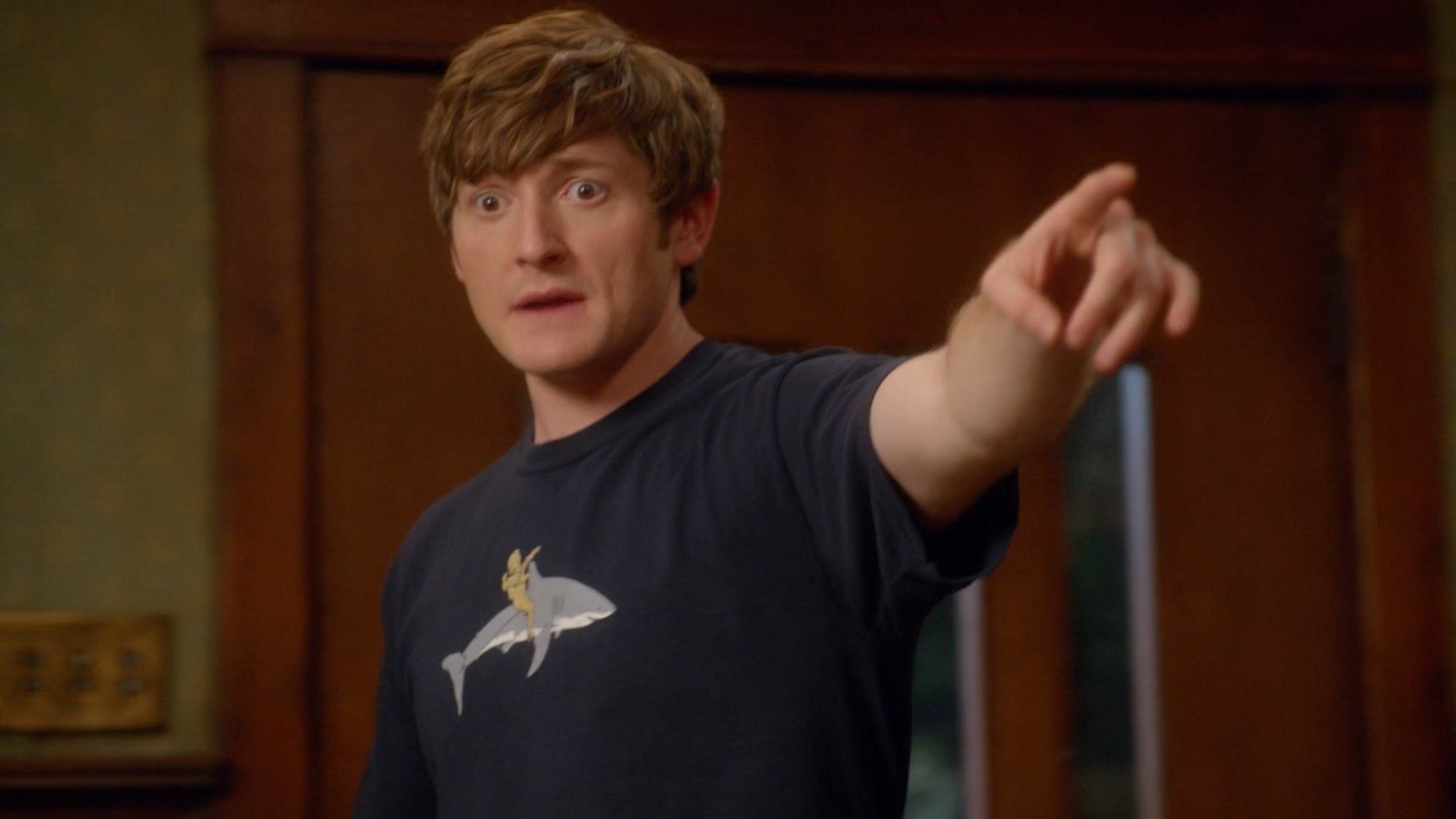 Raising Hope background