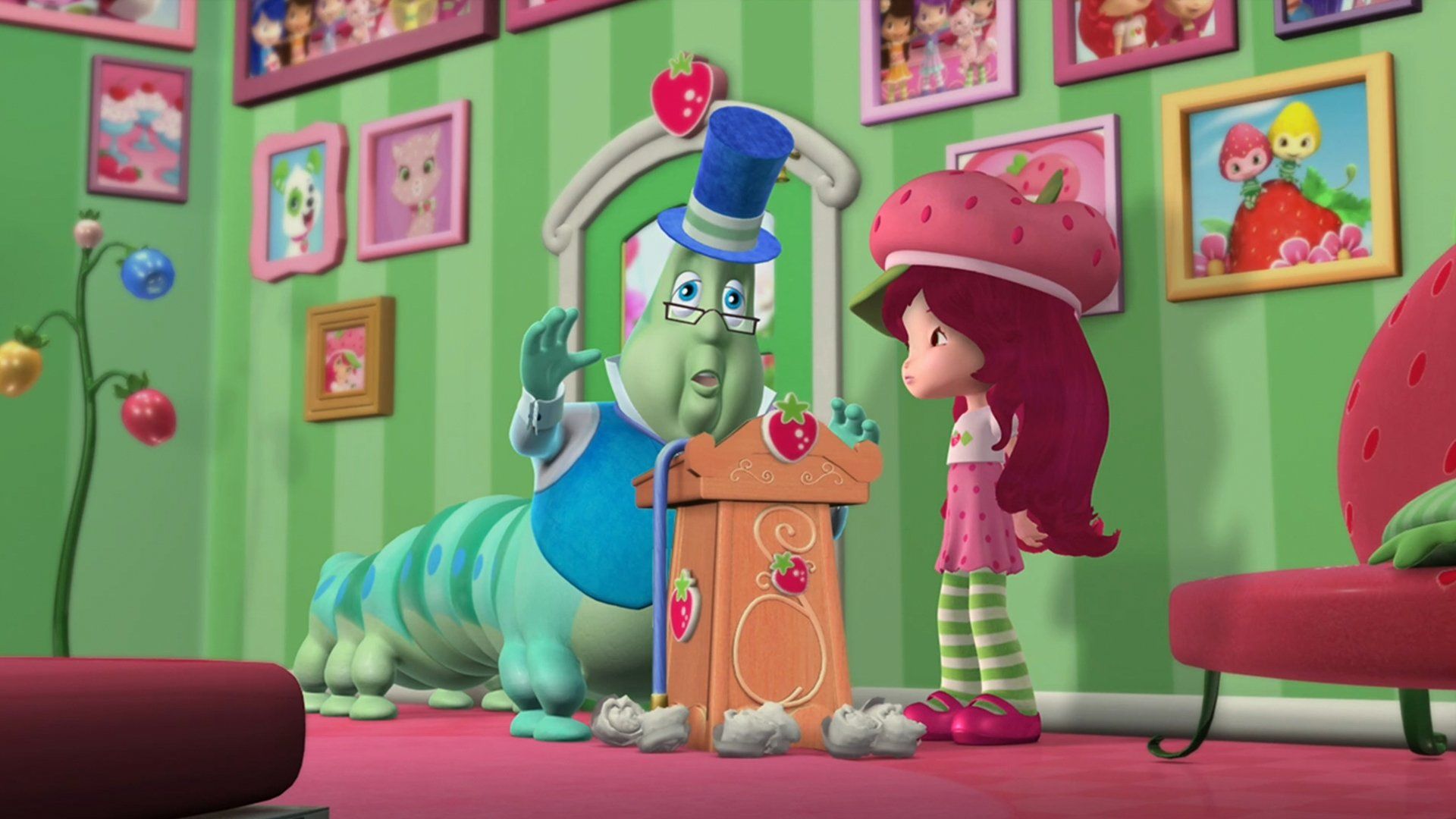 Strawberry Shortcake's Berry Bitty Adventures background
