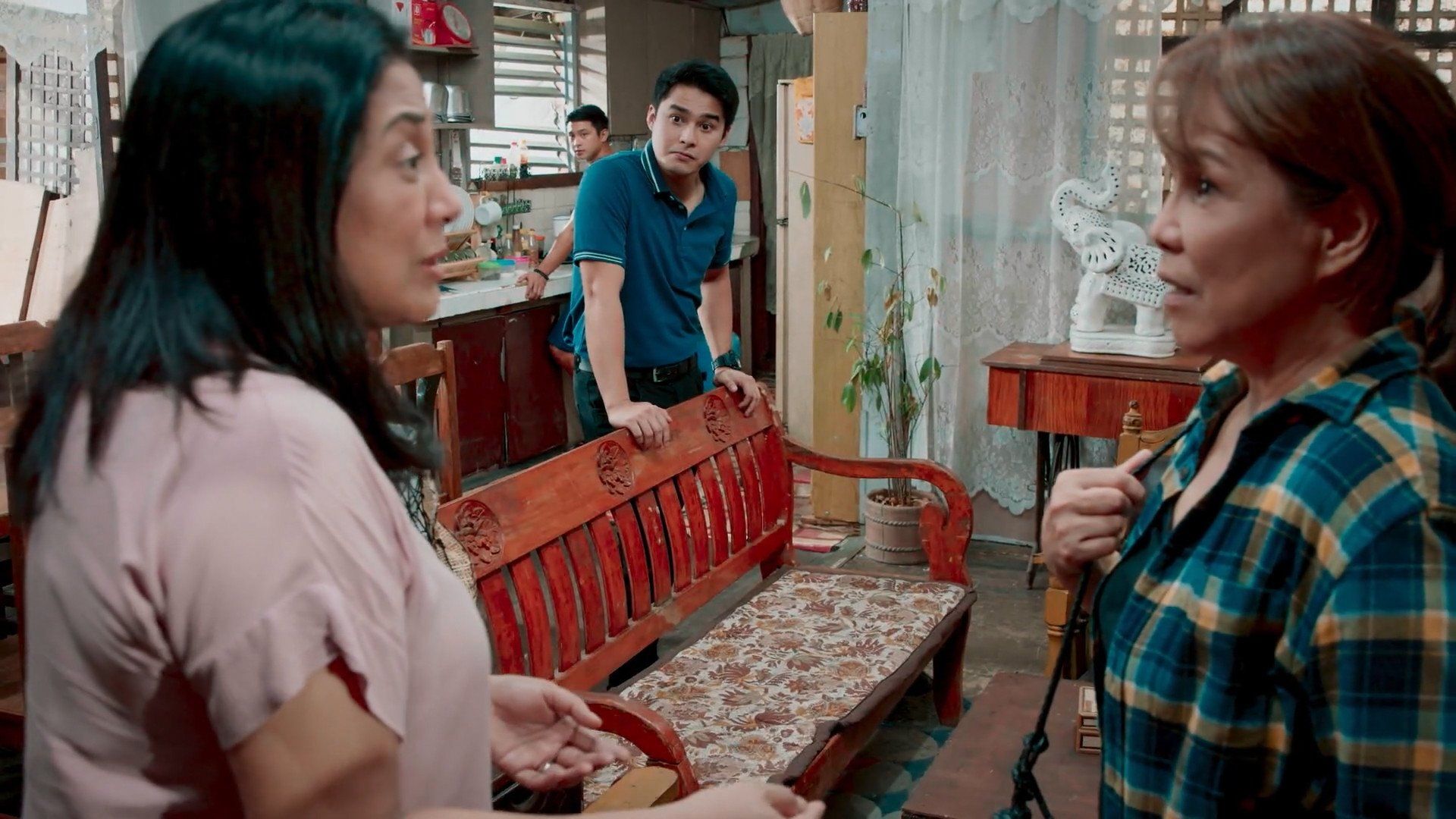 Batang Quiapo background