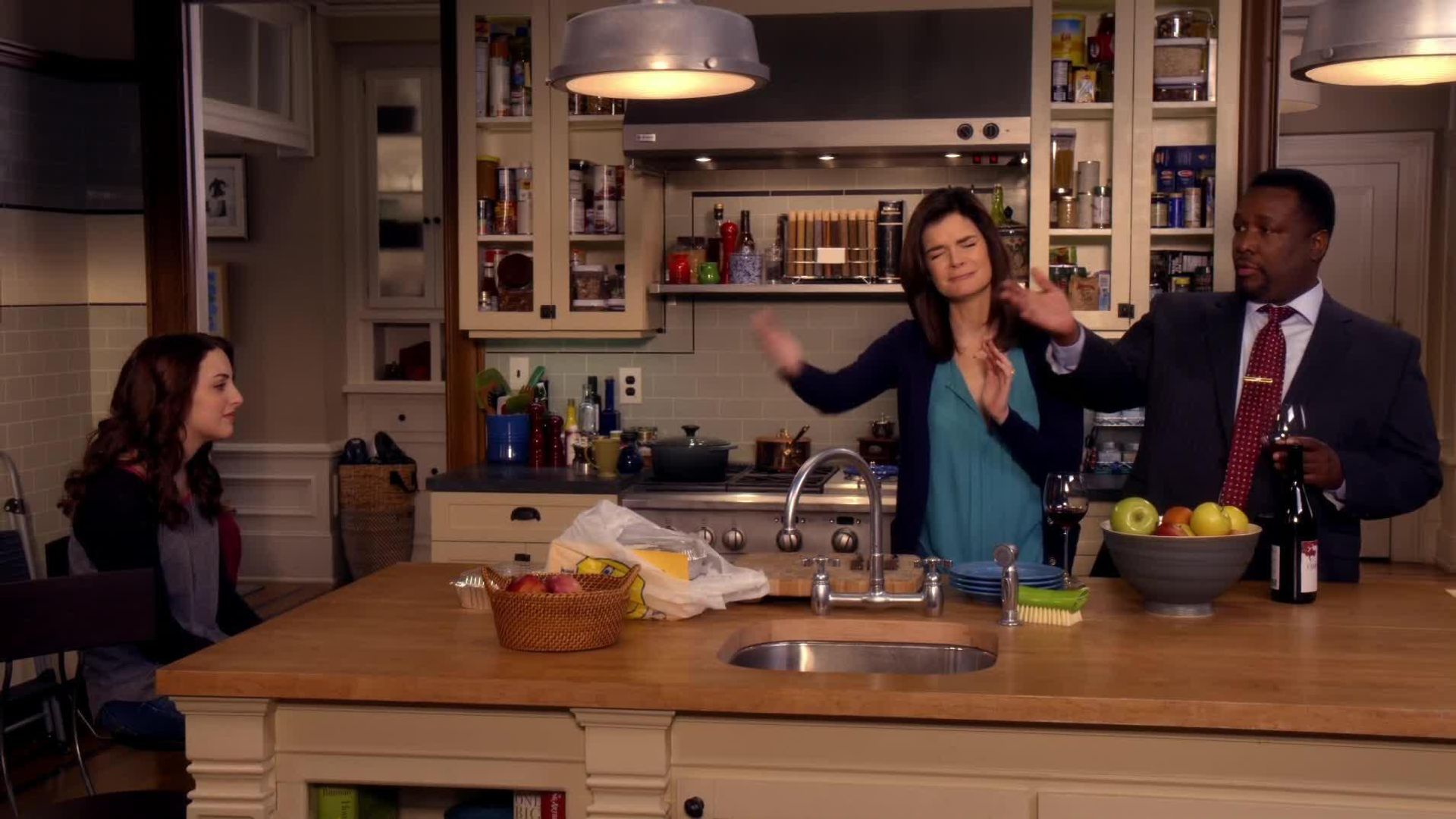 The Michael J. Fox Show background