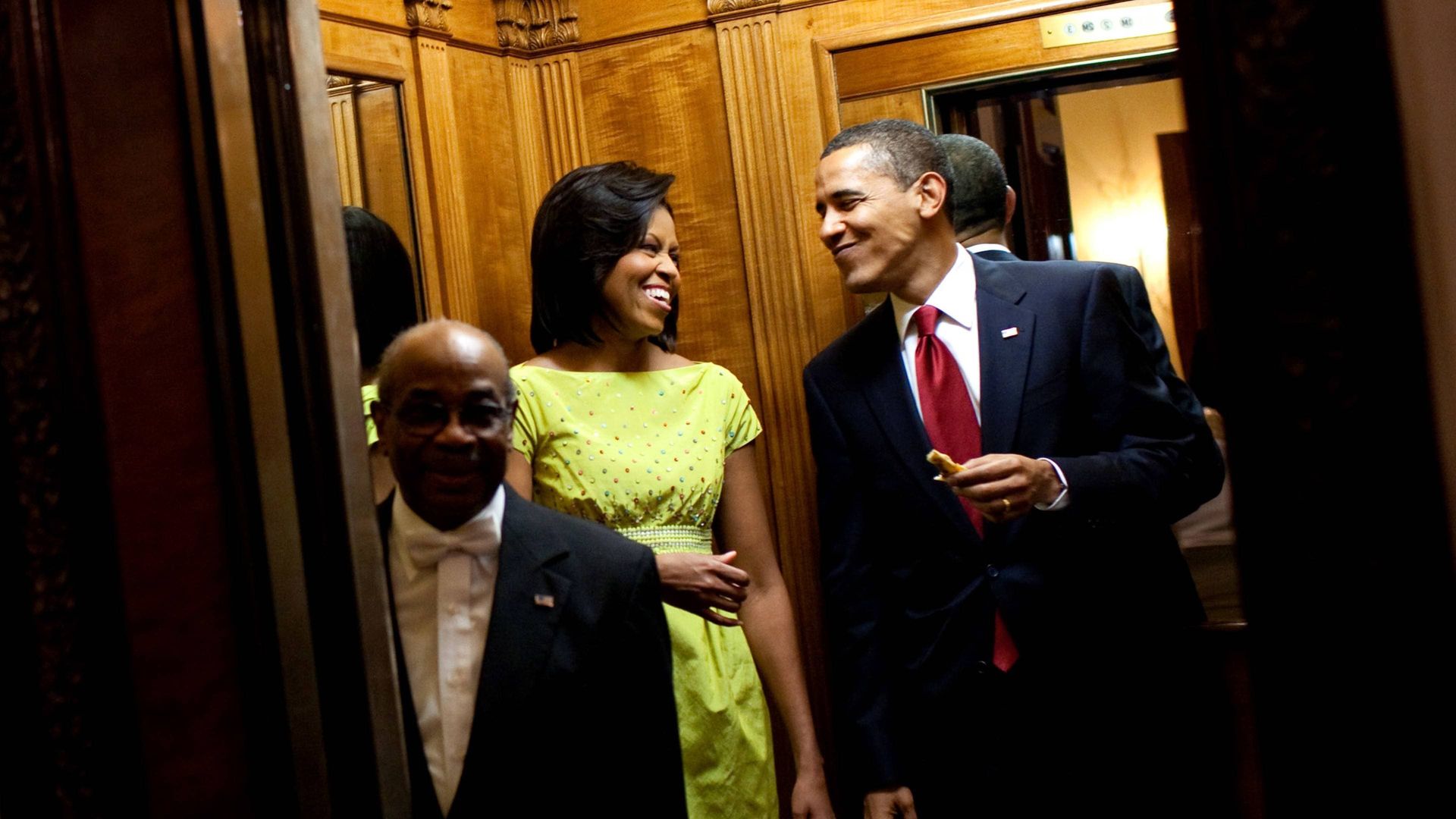 Obama: In Pursuit of a More Perfect Union background