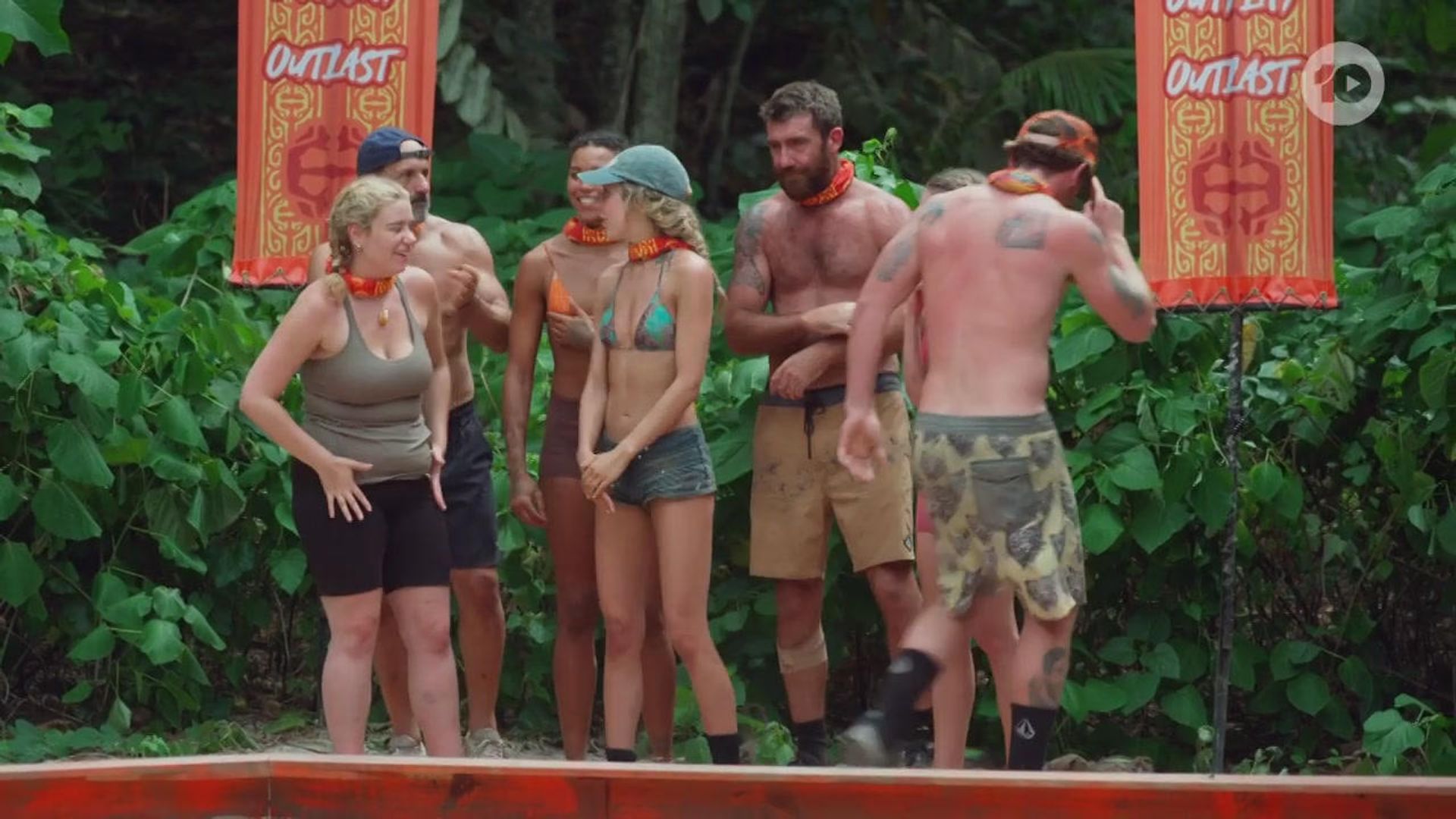 Australian Survivor background