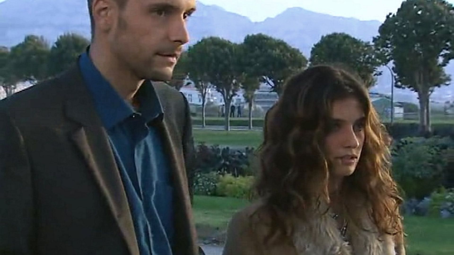 Plus belle la vie background