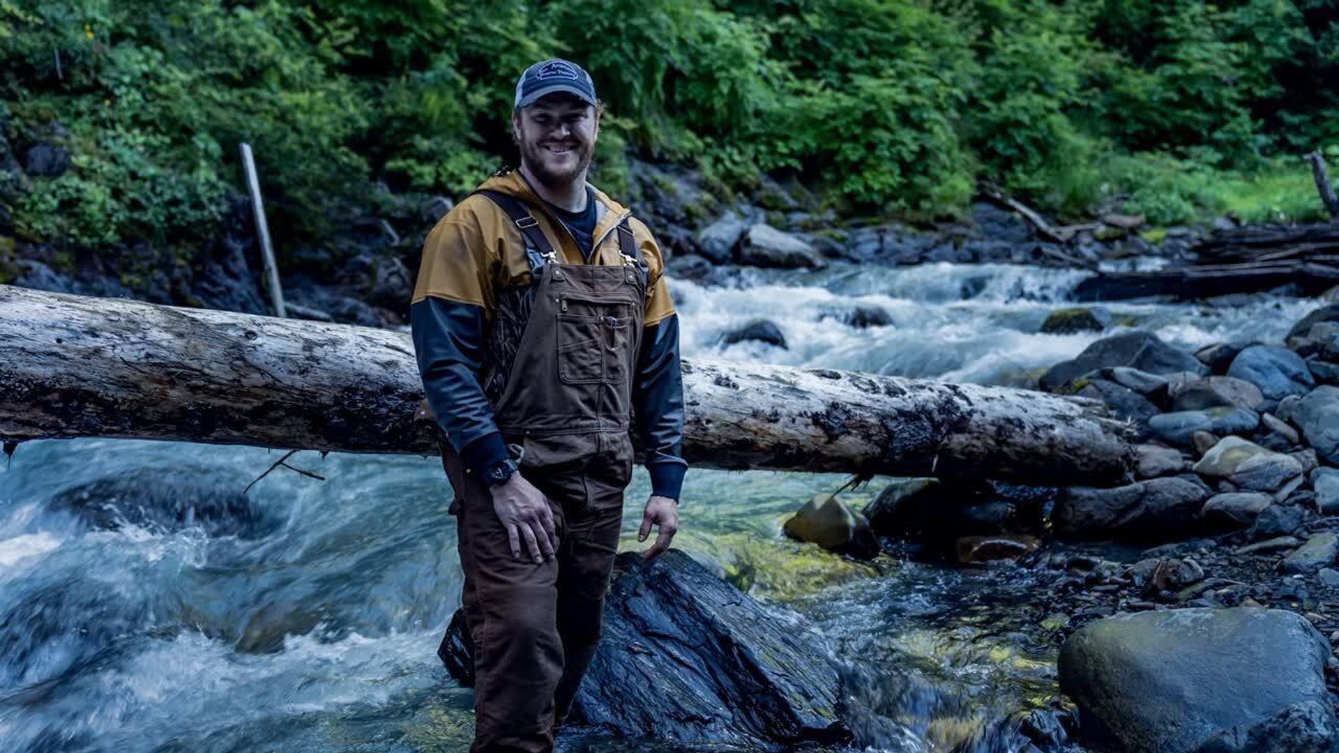 Gold Rush: White Water background