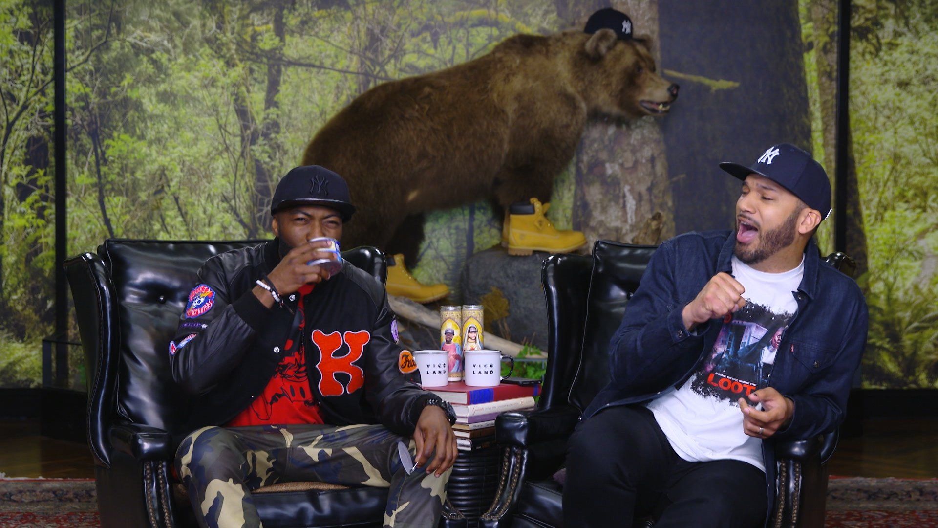 Desus & Mero background