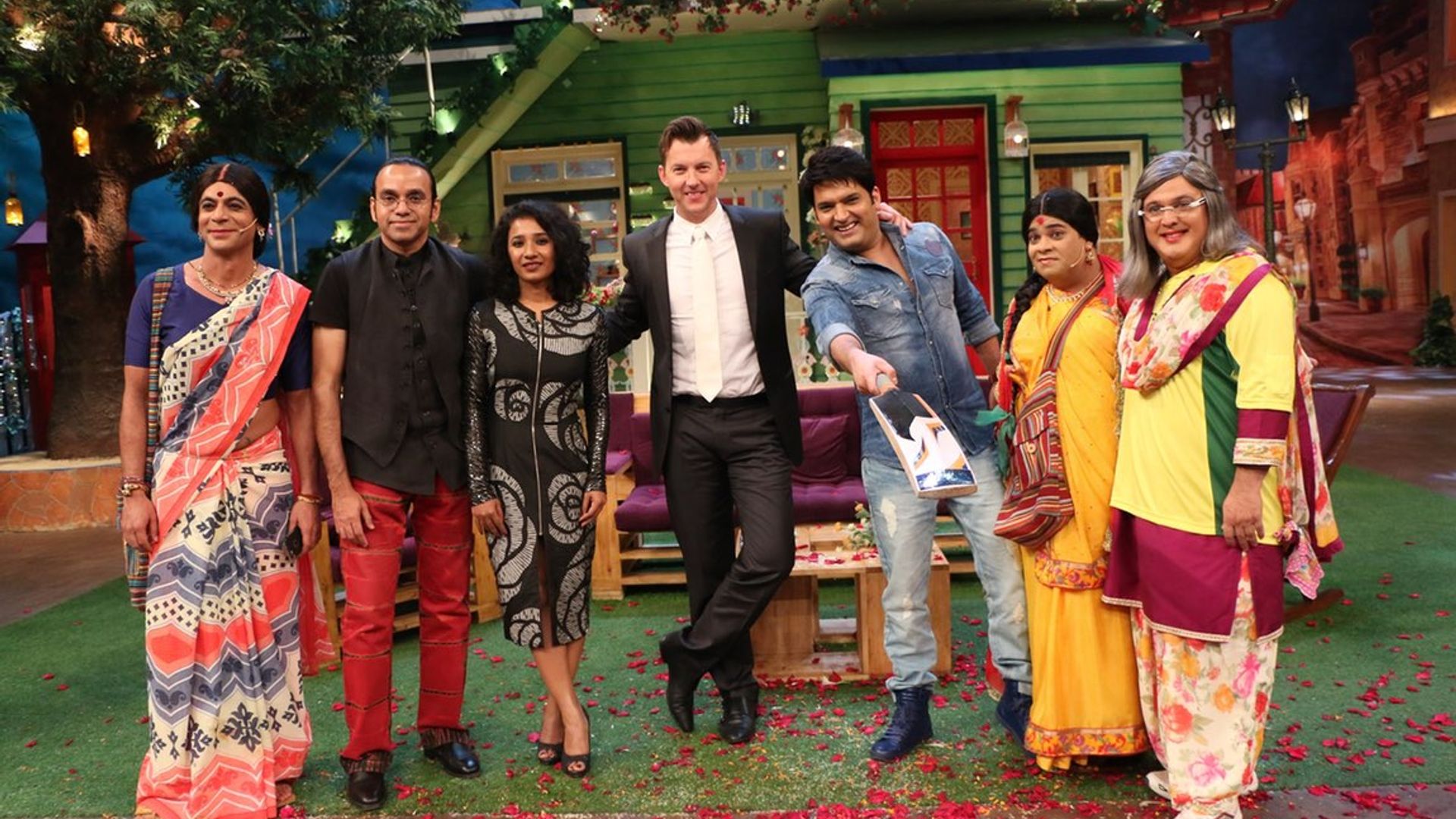 The Kapil Sharma Show background