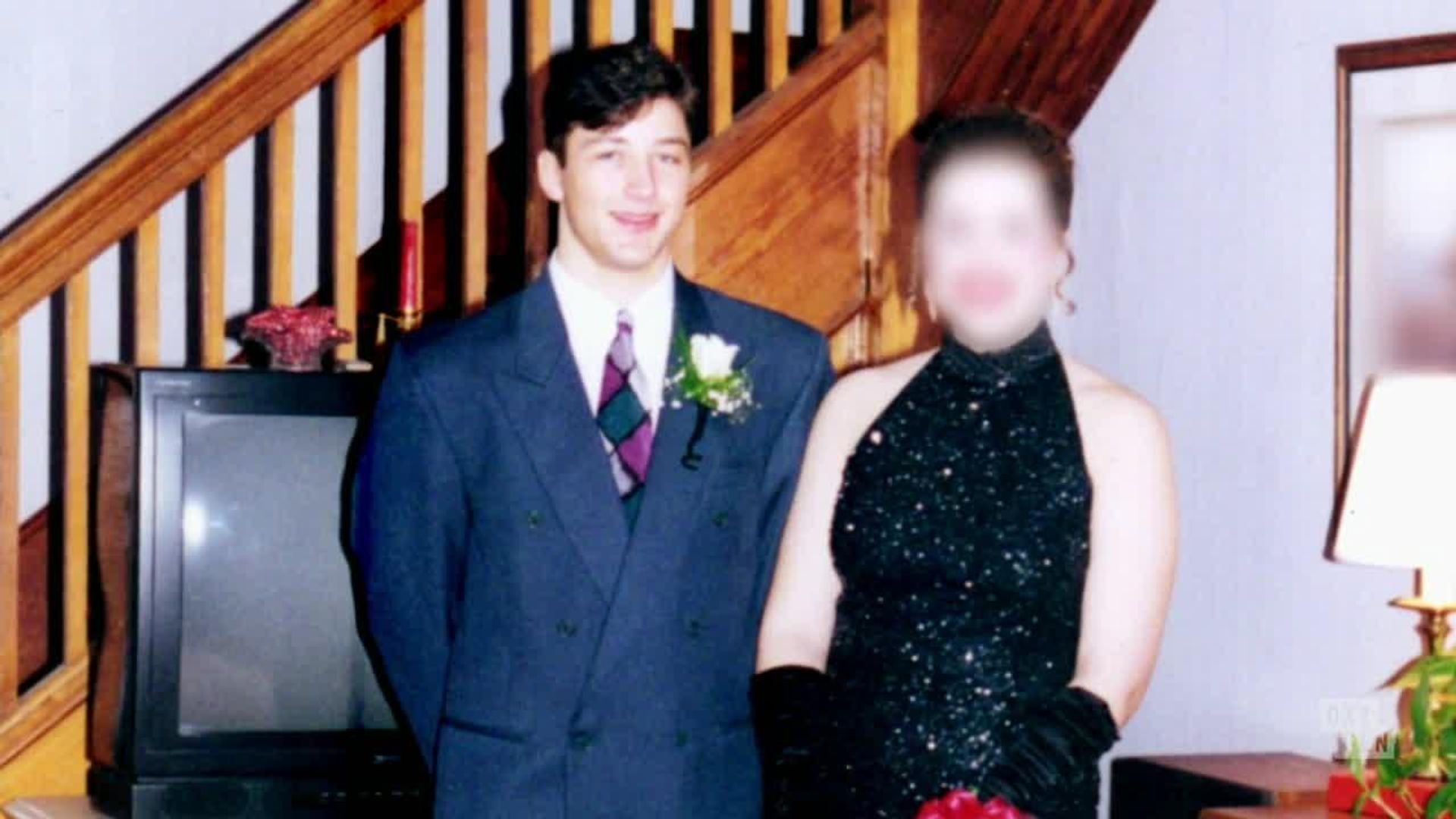 Accident, Suicide or Murder background