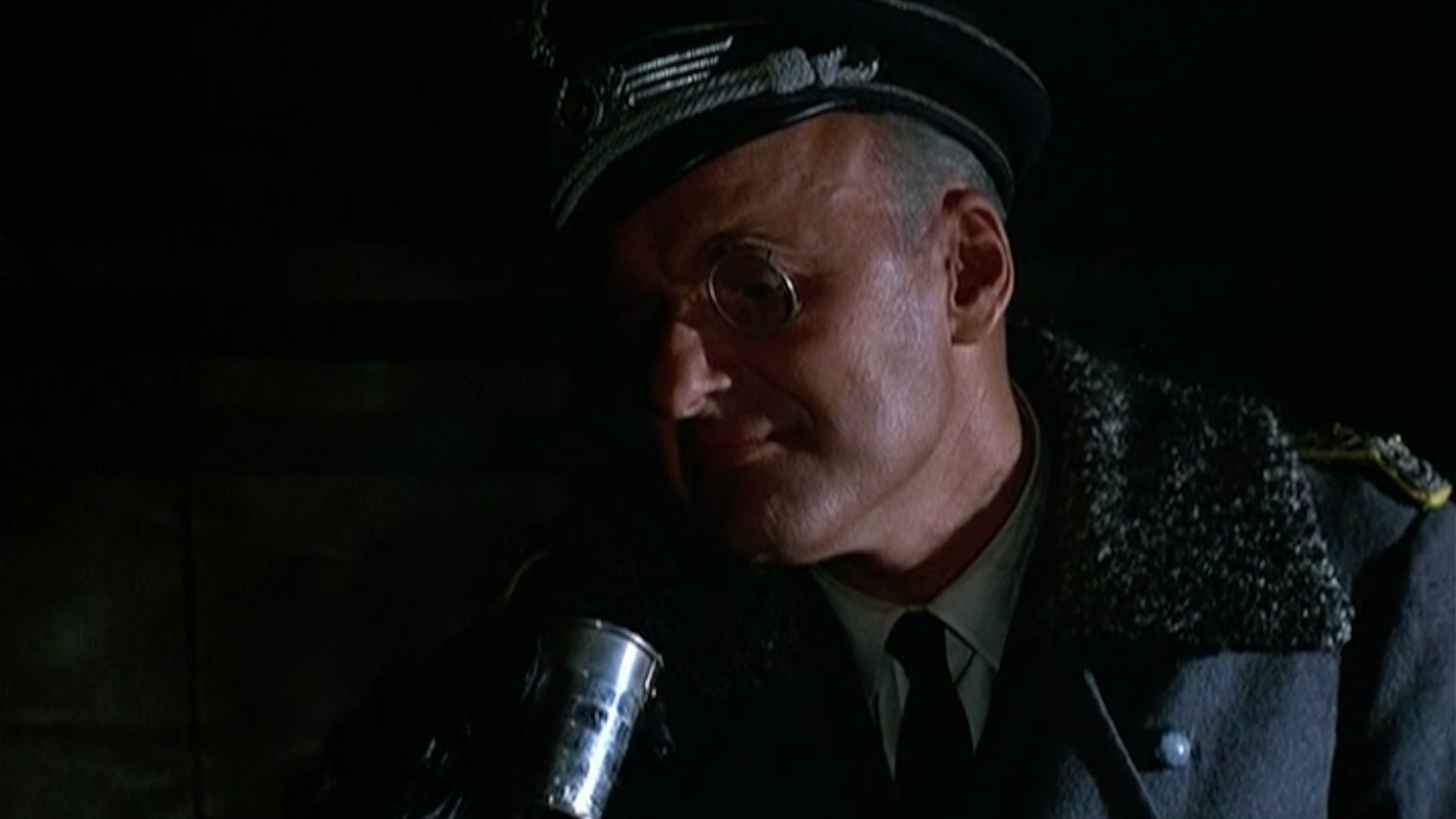 Hogan's Heroes background