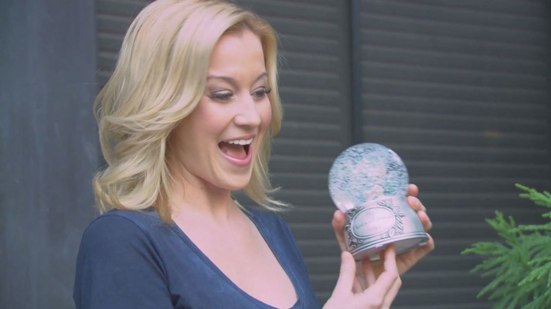 I Love Kellie Pickler background