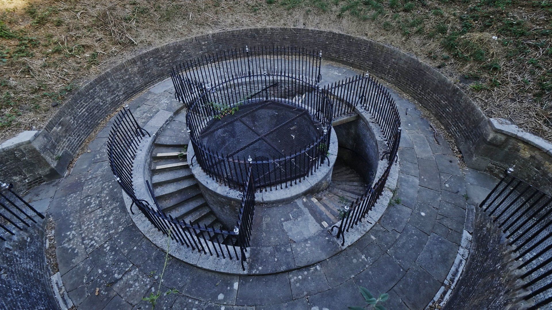 Abandoned Engineering background