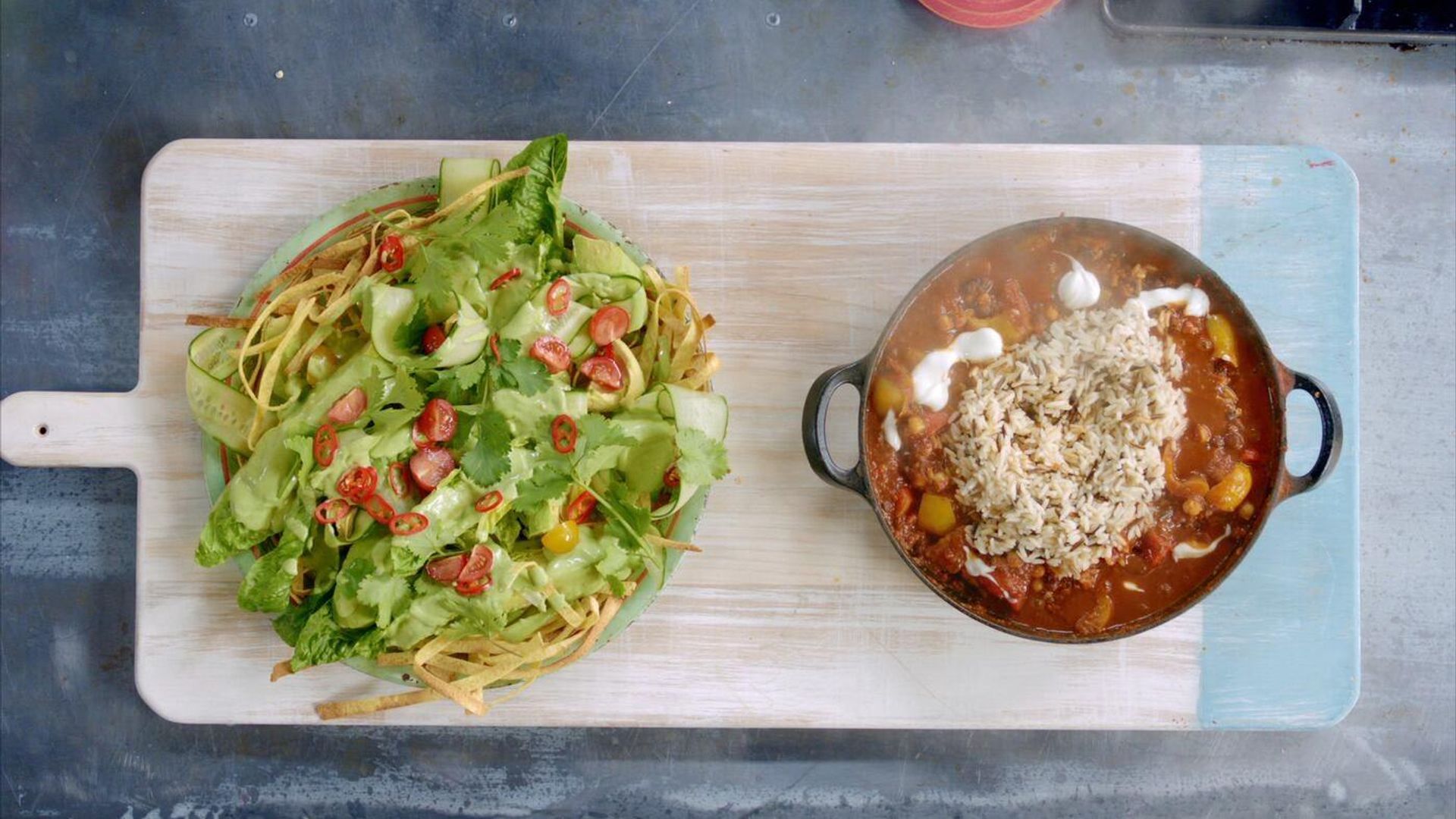 Jamie's 15-Minute Meals background