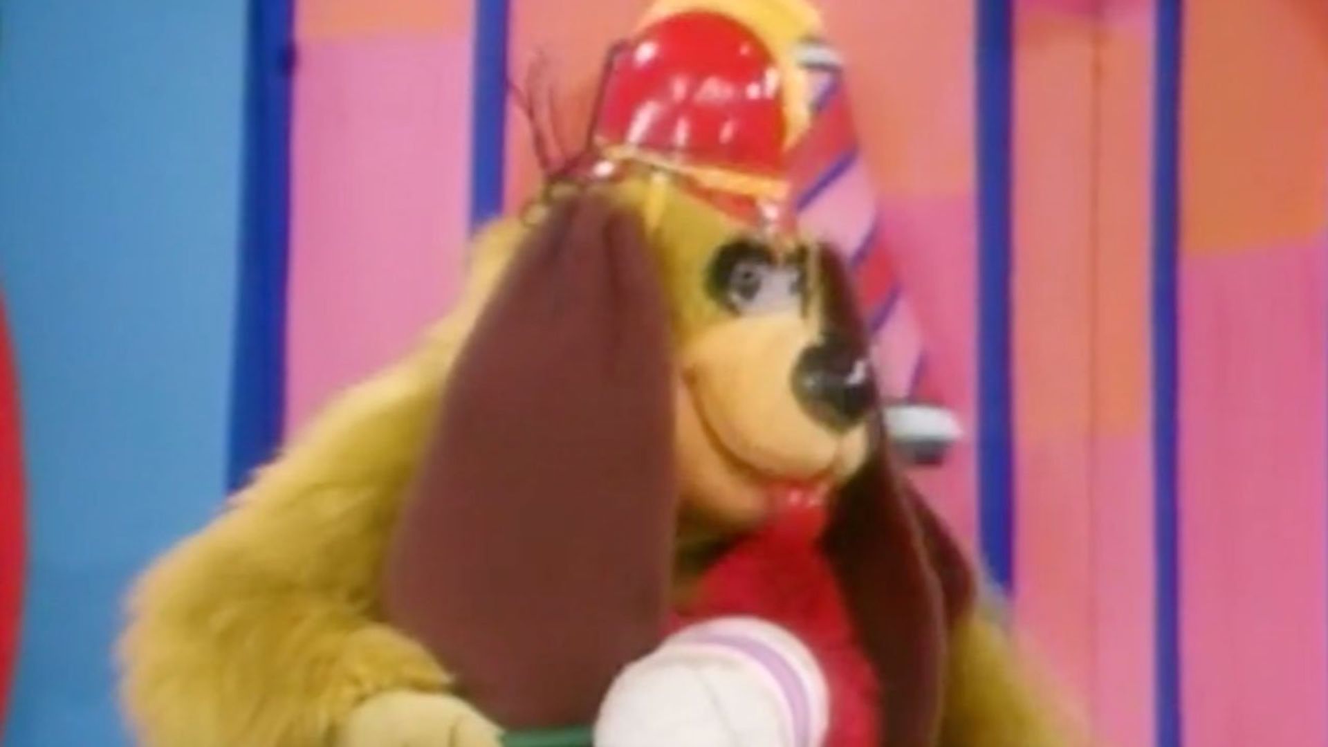 The Banana Splits Adventure Hour background