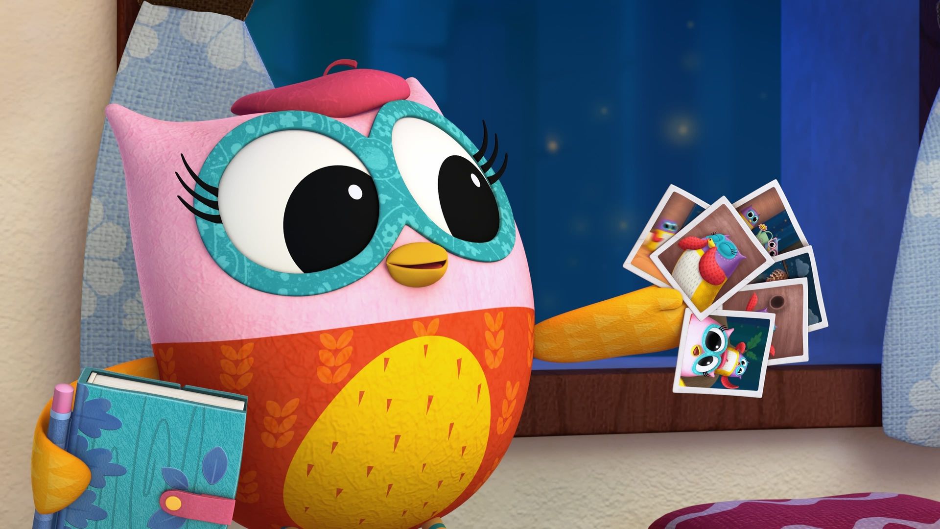 Eva the Owlet background
