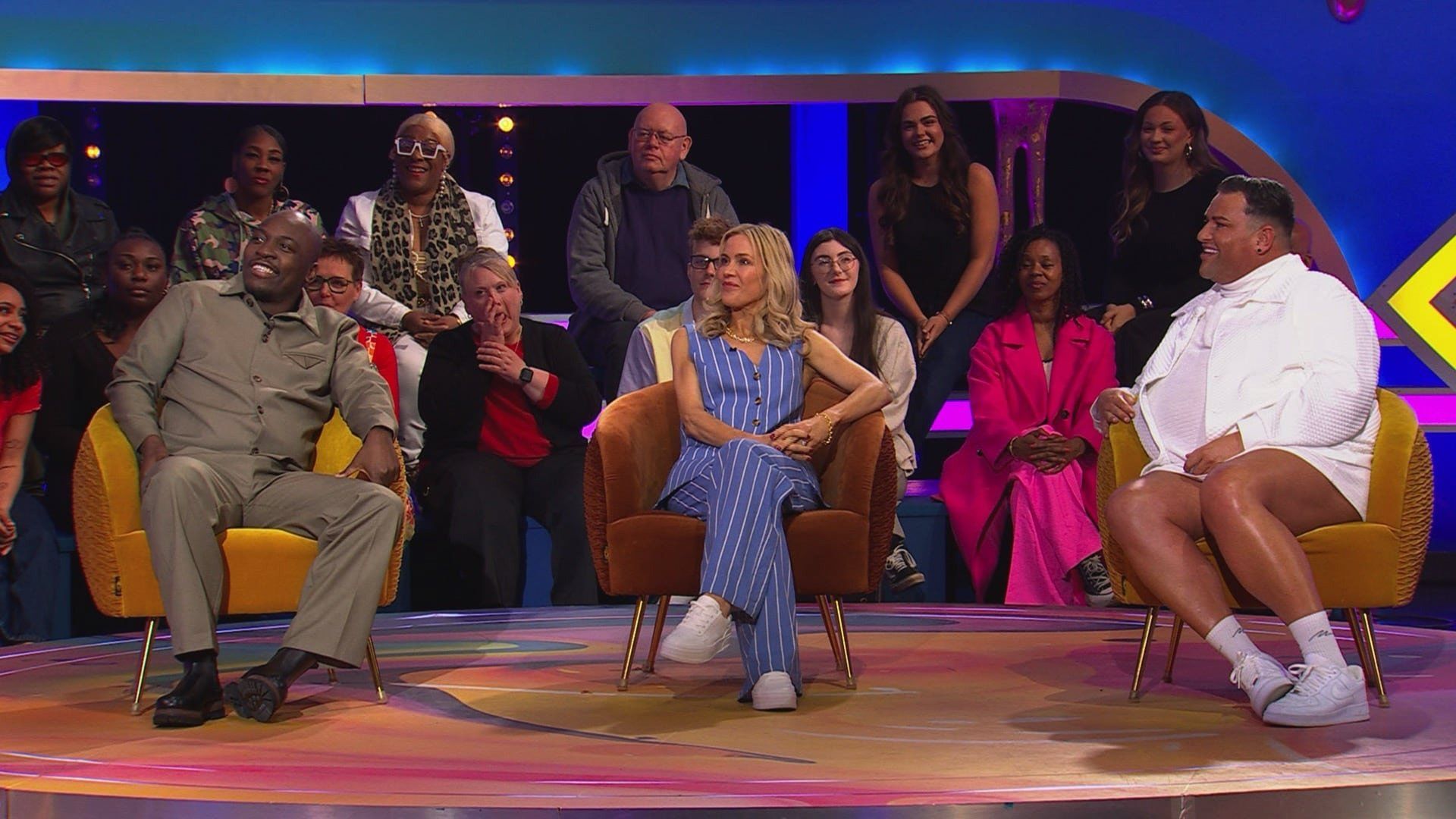 Celebrity Big Brother: Late & Live background